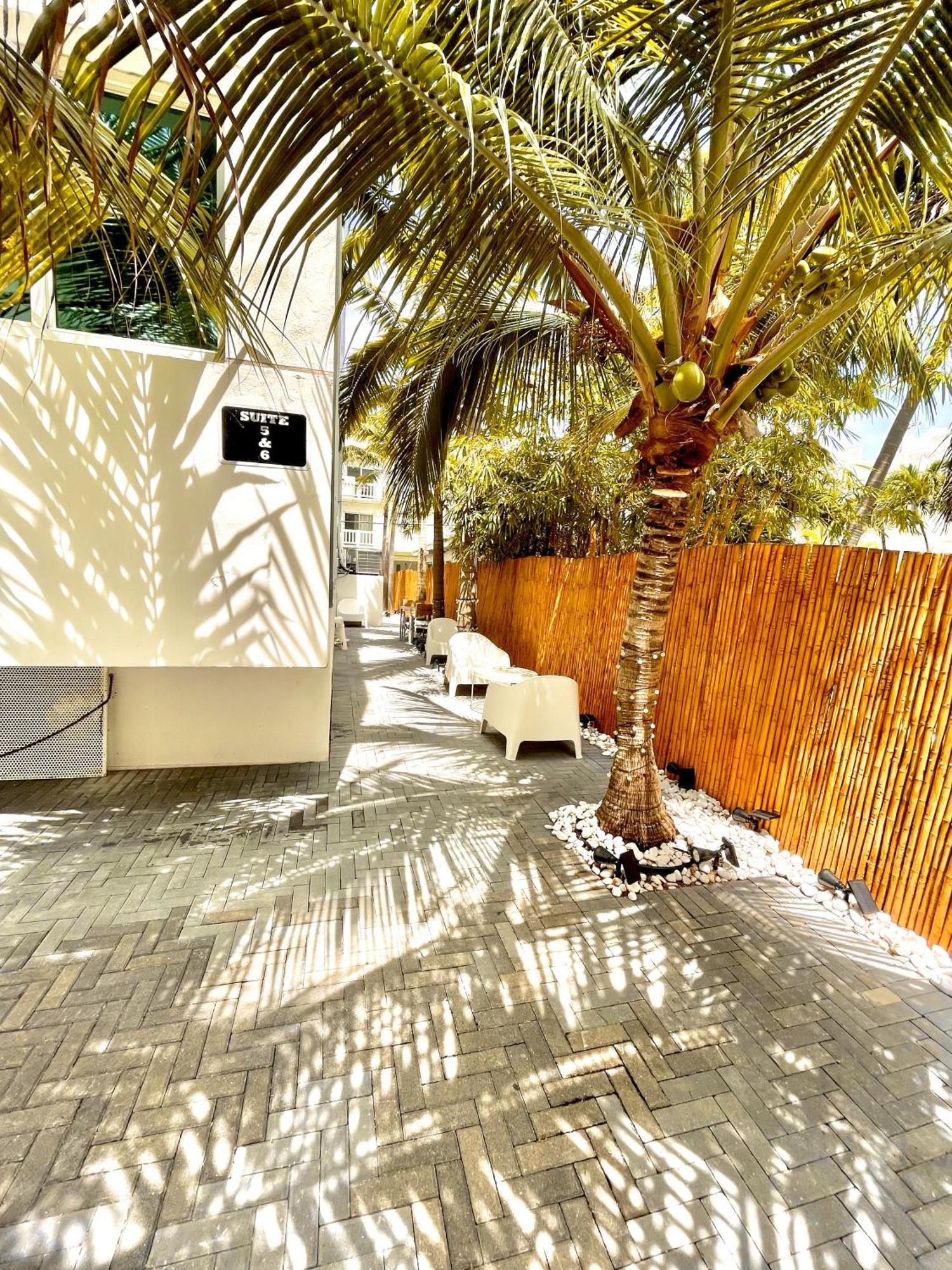 20 Guests Luxurious South Apartment Miami Beach