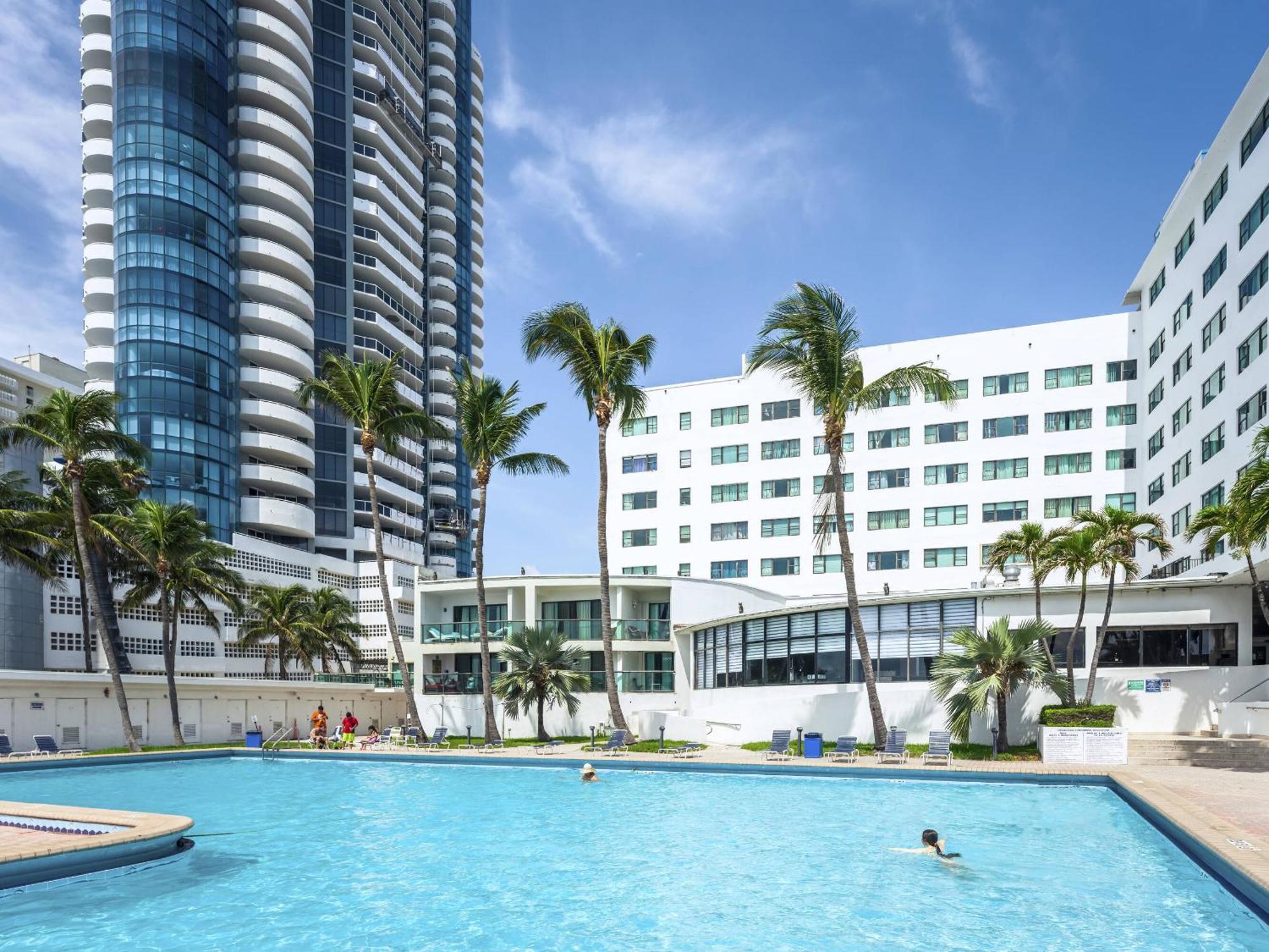 Apartment Ocean Front Units At Miami Miami Beach