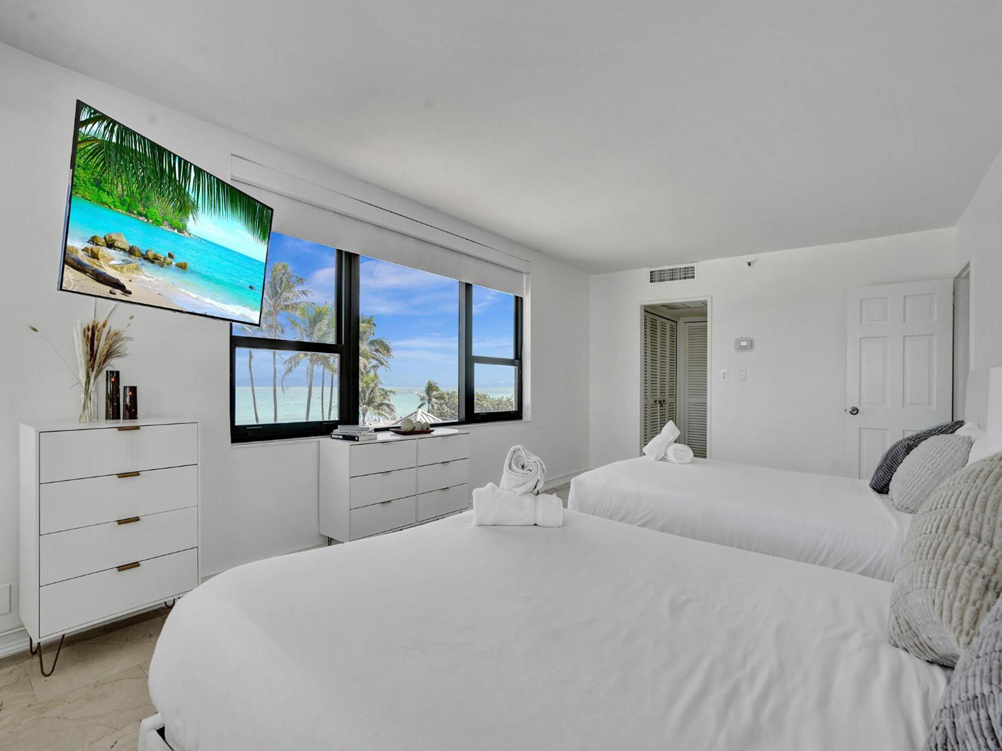 Apartment Oceanfront Retreat Service 502 Miami Beach