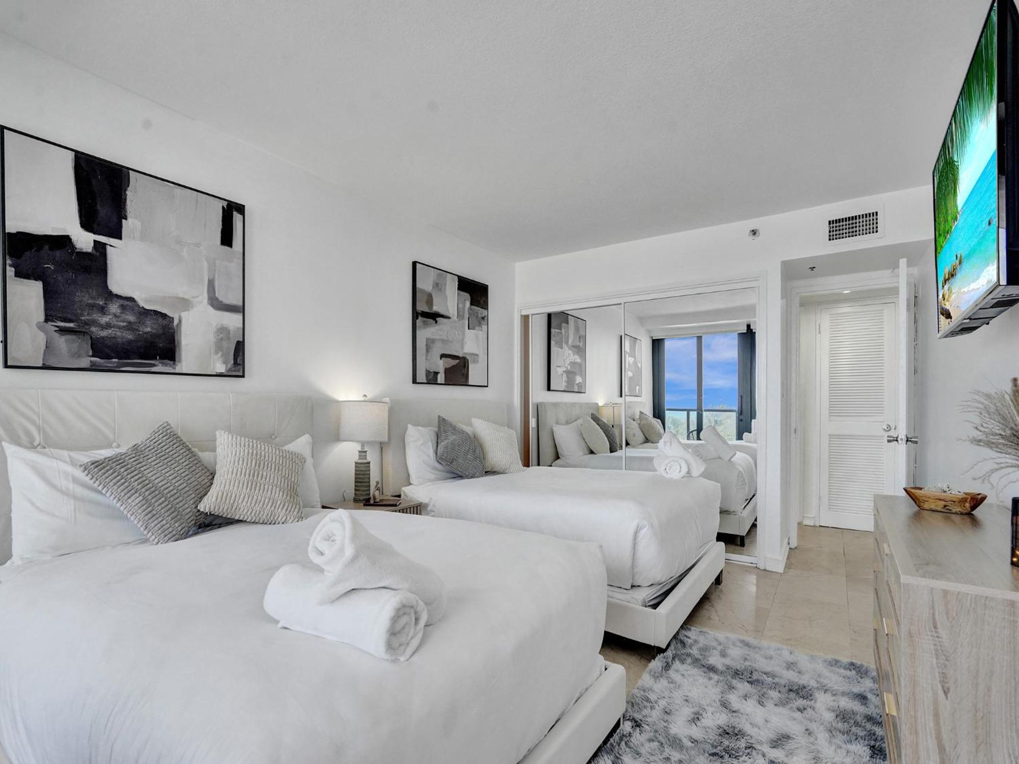 Oceanfront Retreat Service 502 * Miami Beach