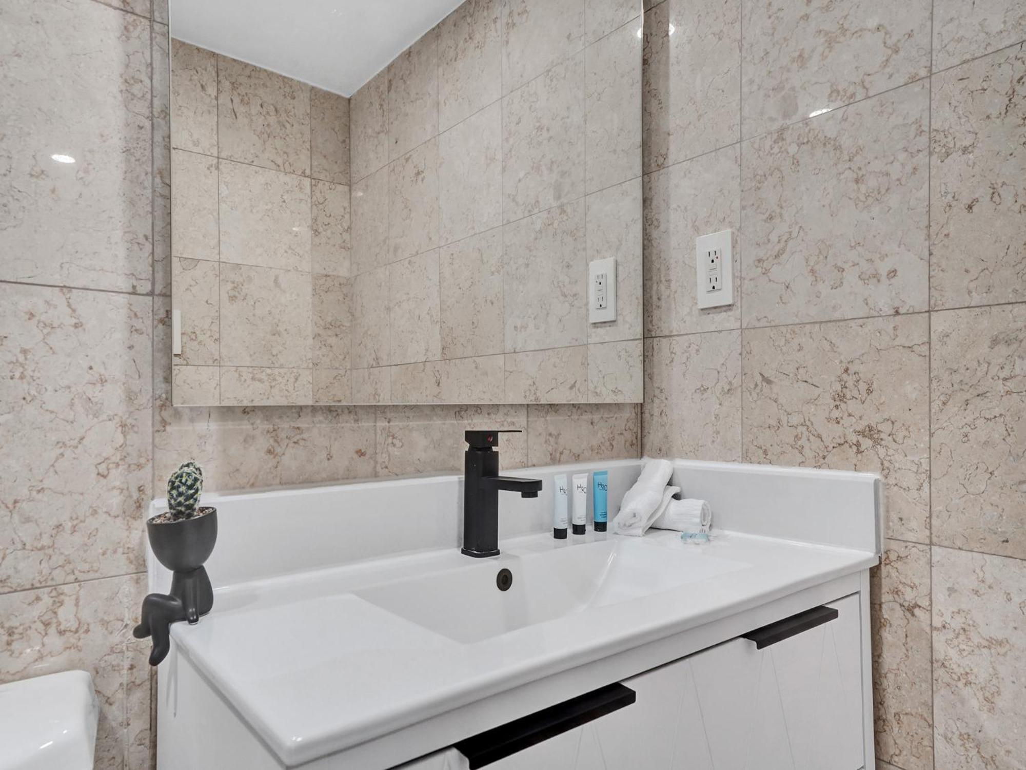 Oceanfront Retreat Service 502 * Miami Beach