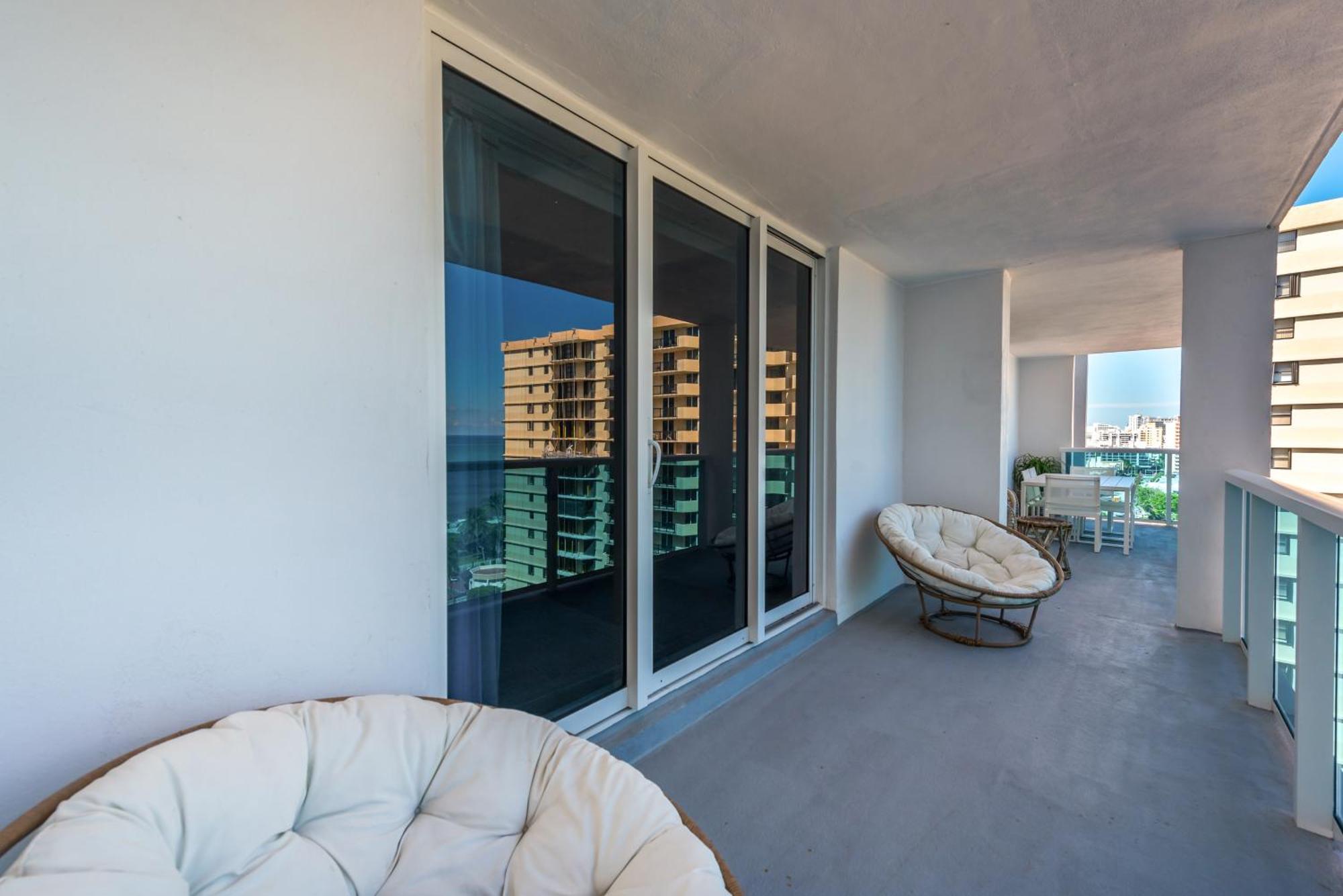 Oceanview Private At 1 & Homes -1122 * Miami Beach