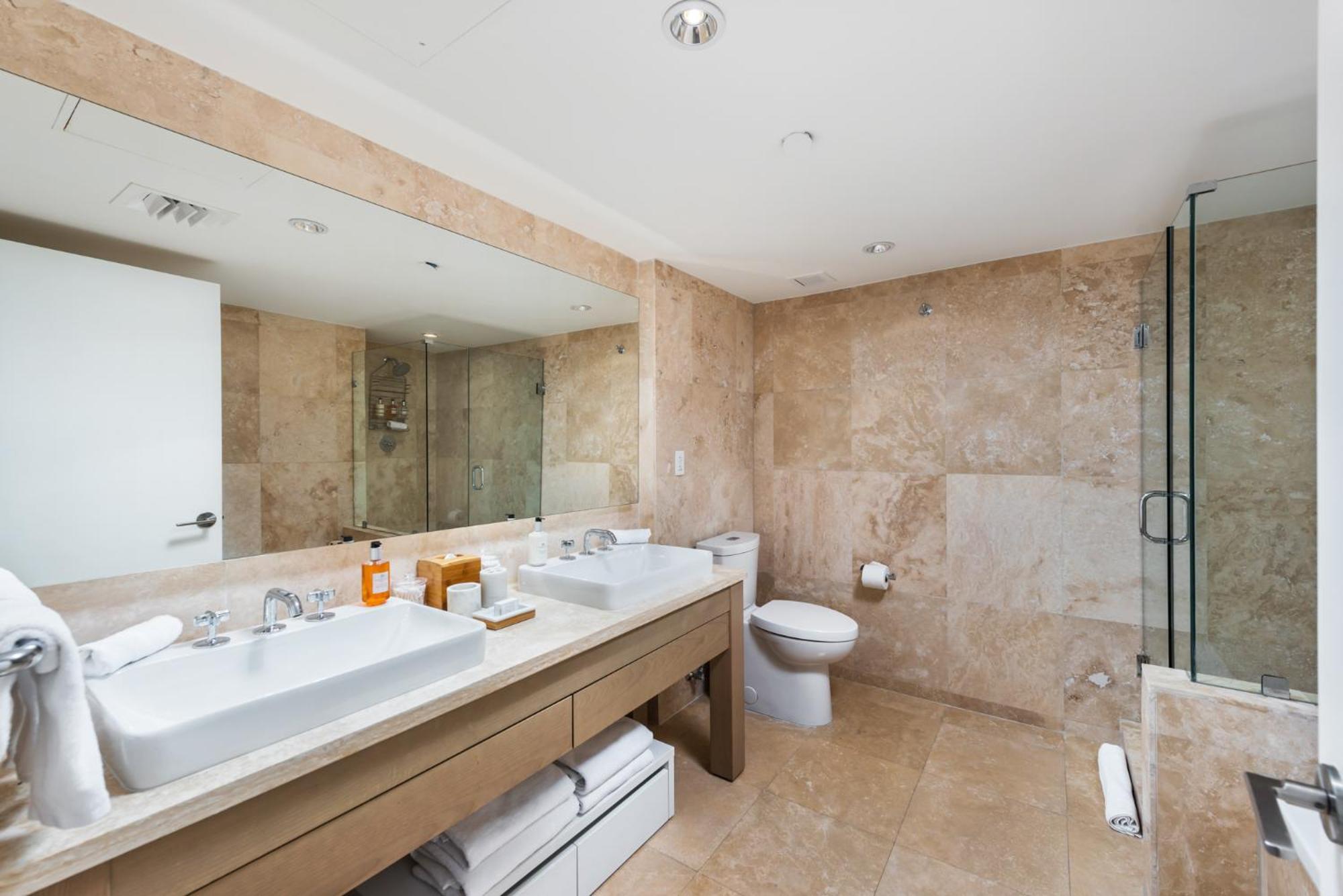 Apartment Oceanview Private At 1 & Homes -1122