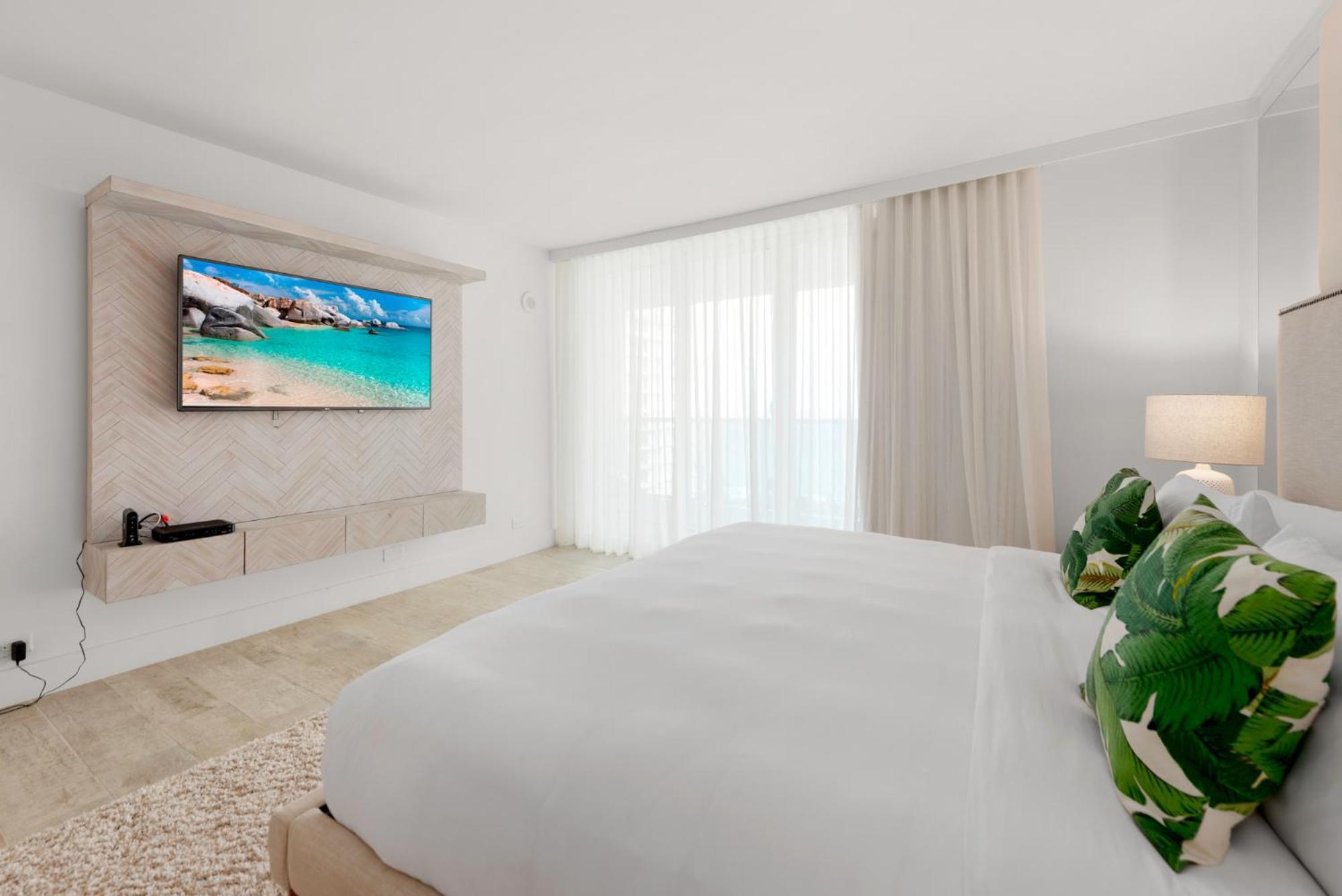 Apartment Oceanview Private At 1 & Homes -1122 Miami Beach