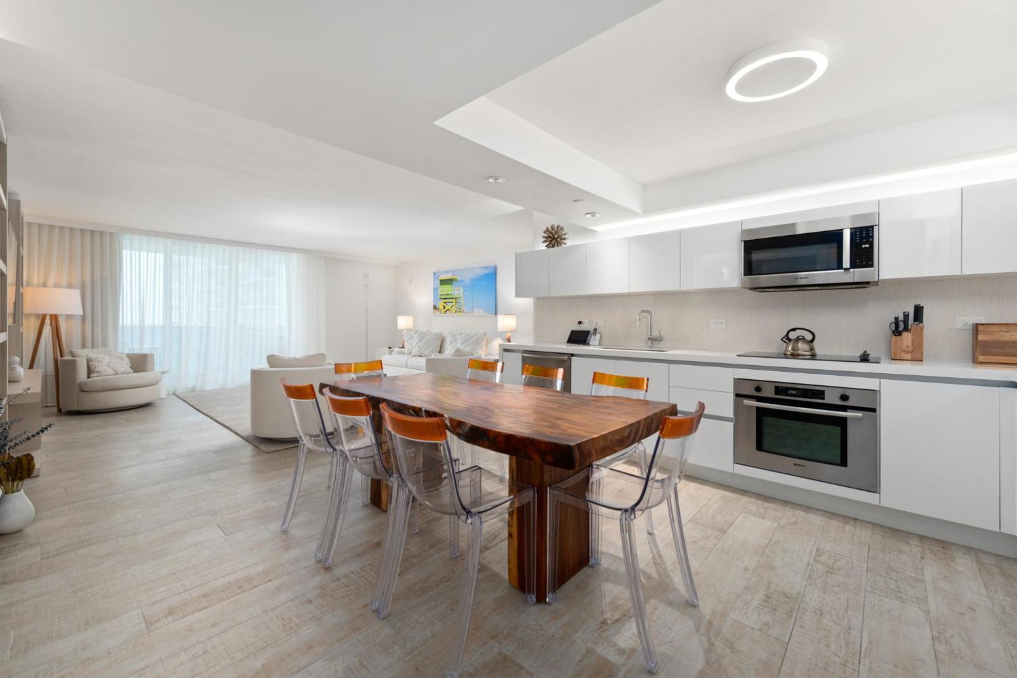 Oceanview Private At 1 & Homes -1122 *
