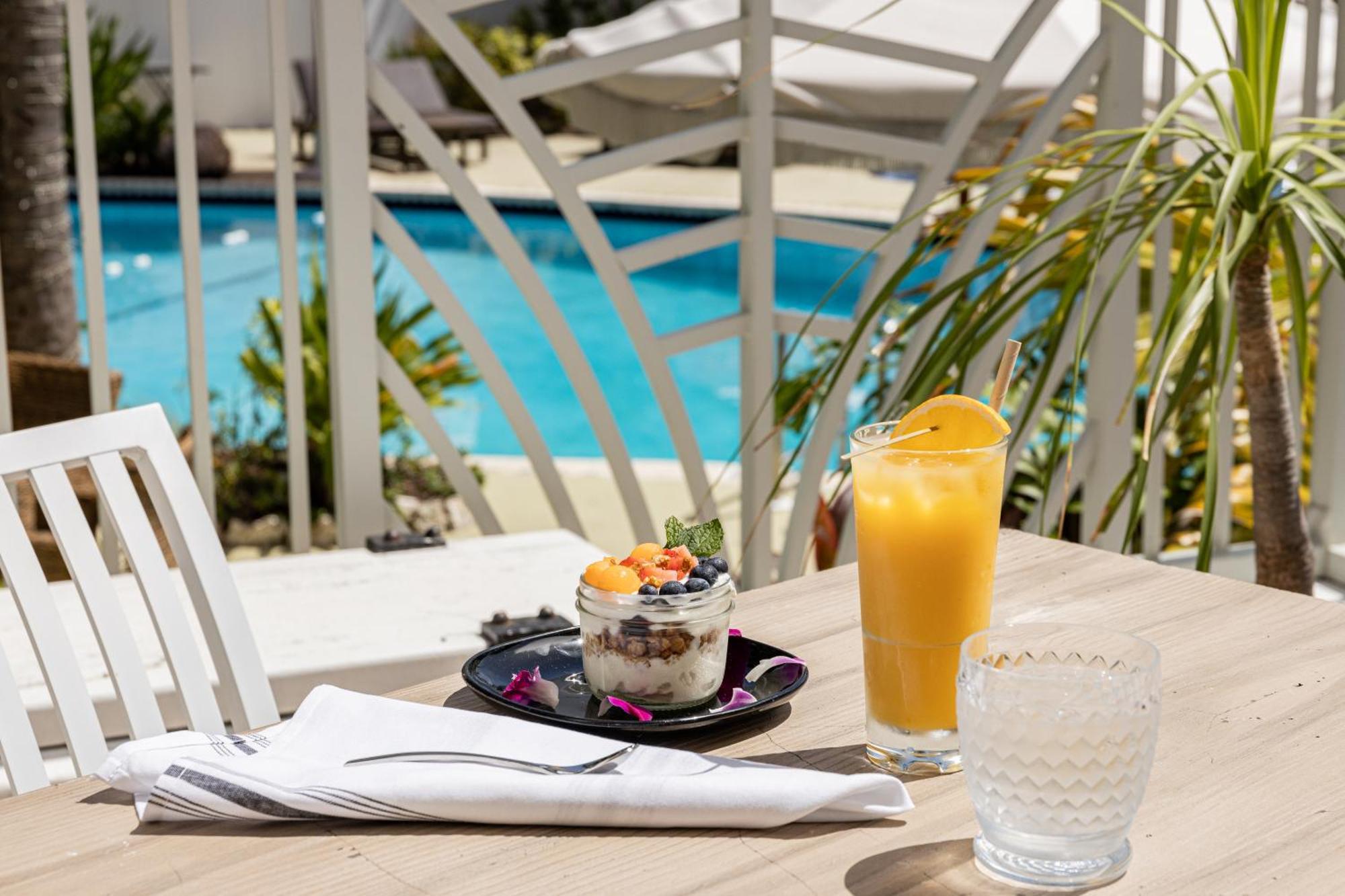 Hotel The Savoy & Club 4*
