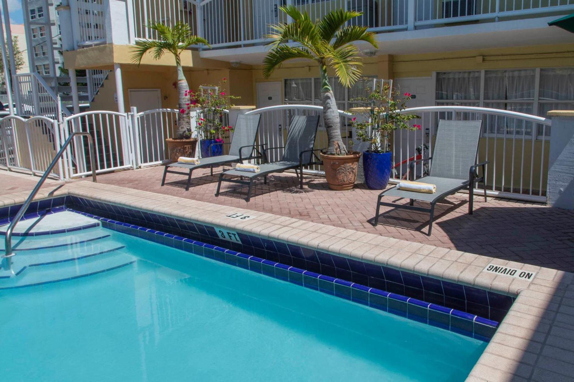 Hotel Place Miami Beach