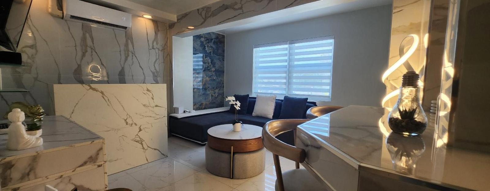 Luxurious Waterfront With Free Parking 5min Drive To Miami Brach