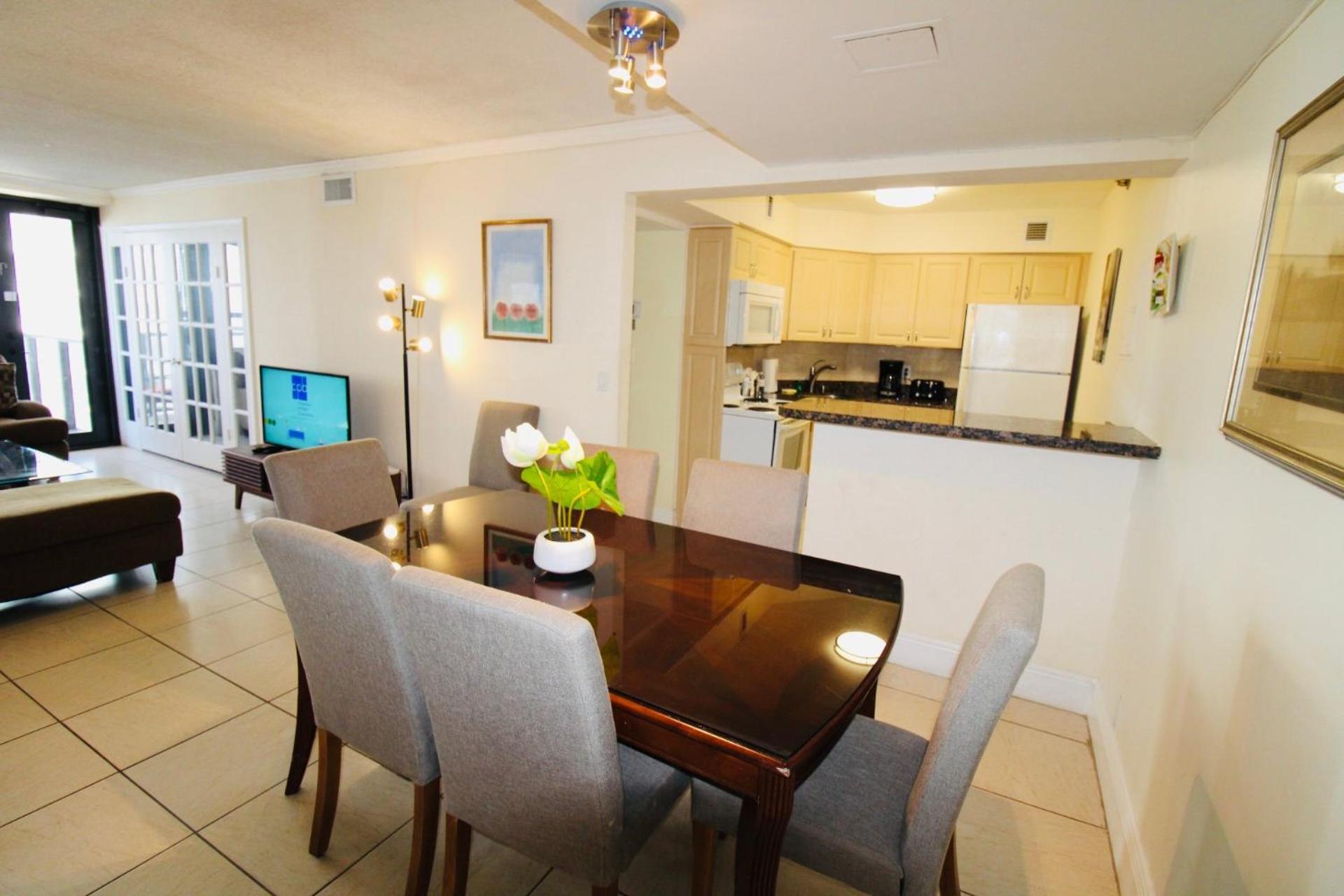 Casa vacanze Alexander 1211 Beachfront With Direct Access, 2 Pools, Sauna, Gym Miami Beach