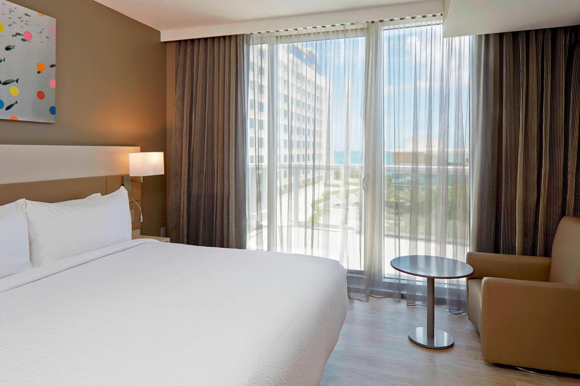 Ac By Marriott Miami 4*