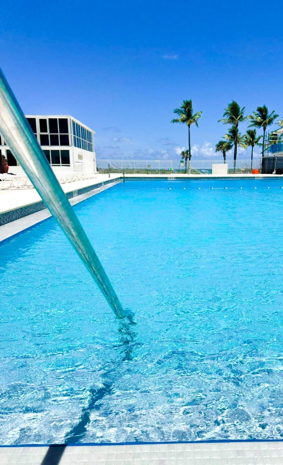 Castle M16 Oceanview Loft With Access, Pool, Tennis And Free Parking! Holiday home *