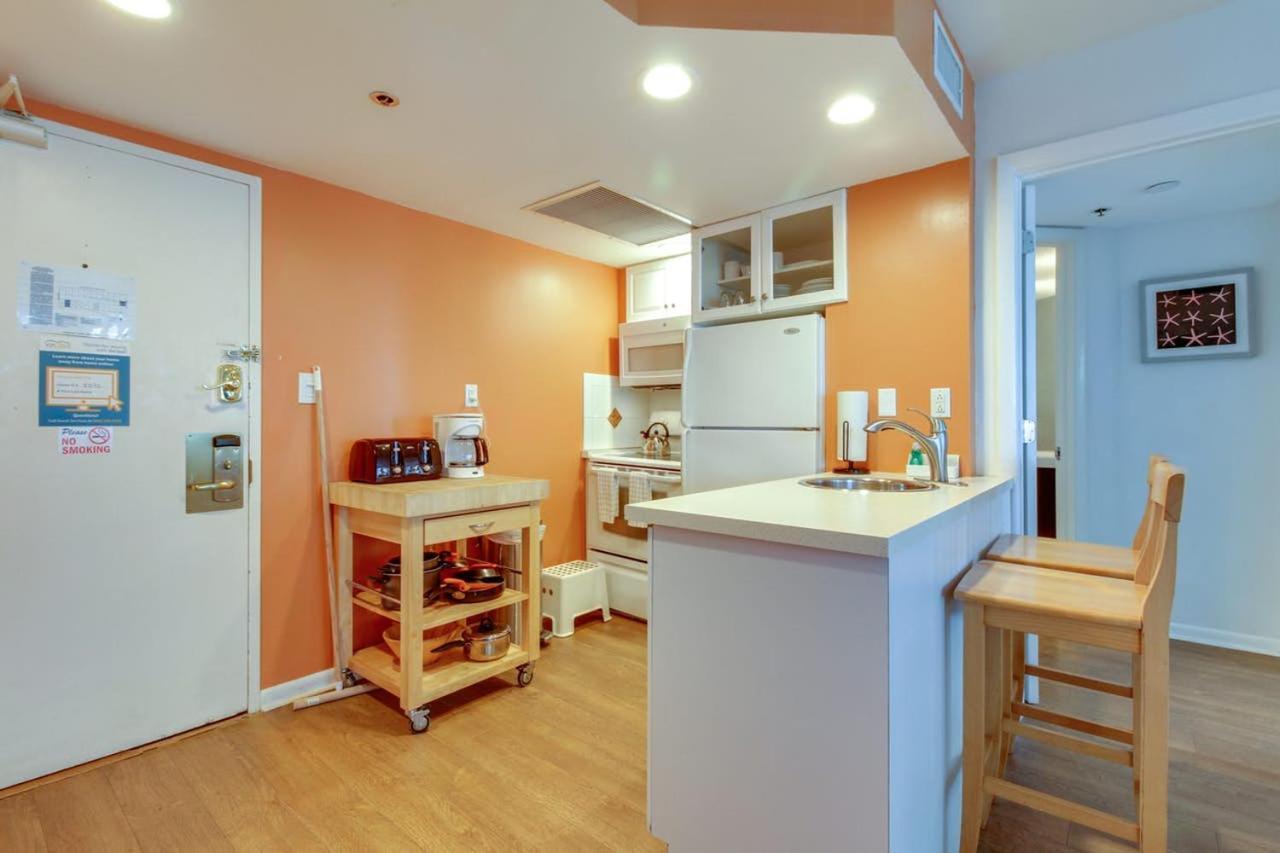 Alexander 1209 Beachfront With 2 Pools , Access, Sauna, Stores Holiday home *