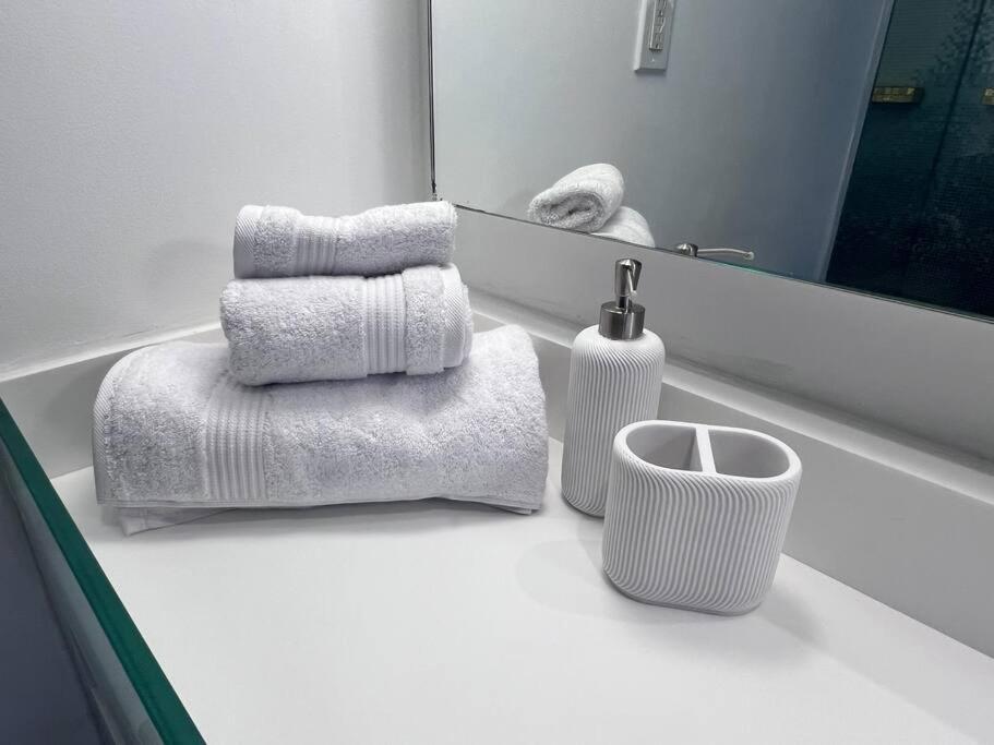 Apartment Lux Waterfront Studio South Beach