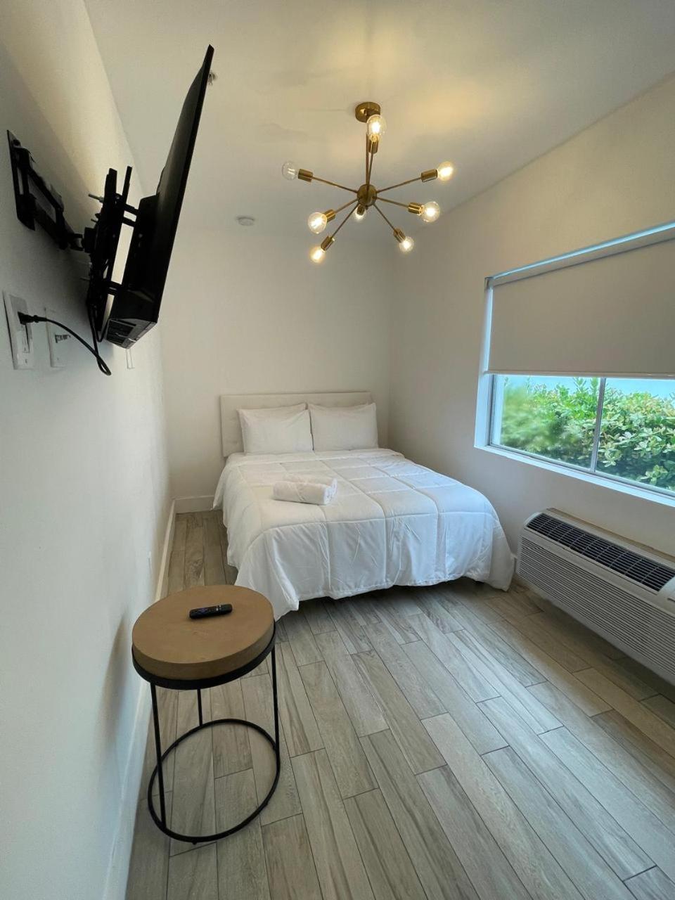 Hotel Agave On The Beach By Renzzi Miami Beach