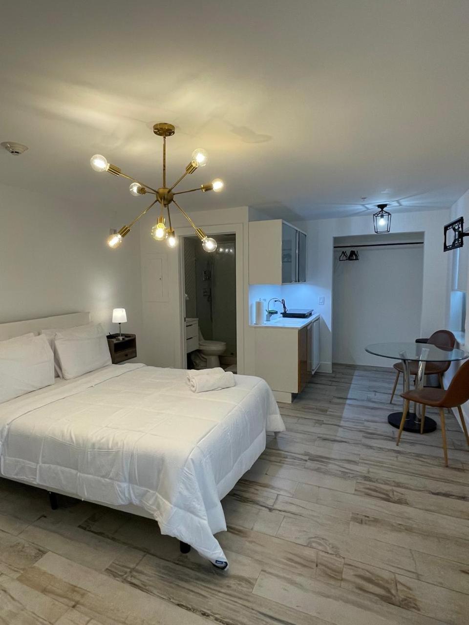 Hotel Agave On The Beach By Renzzi 3*