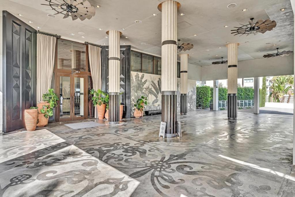 Lux Waterfront Studio South Beach *