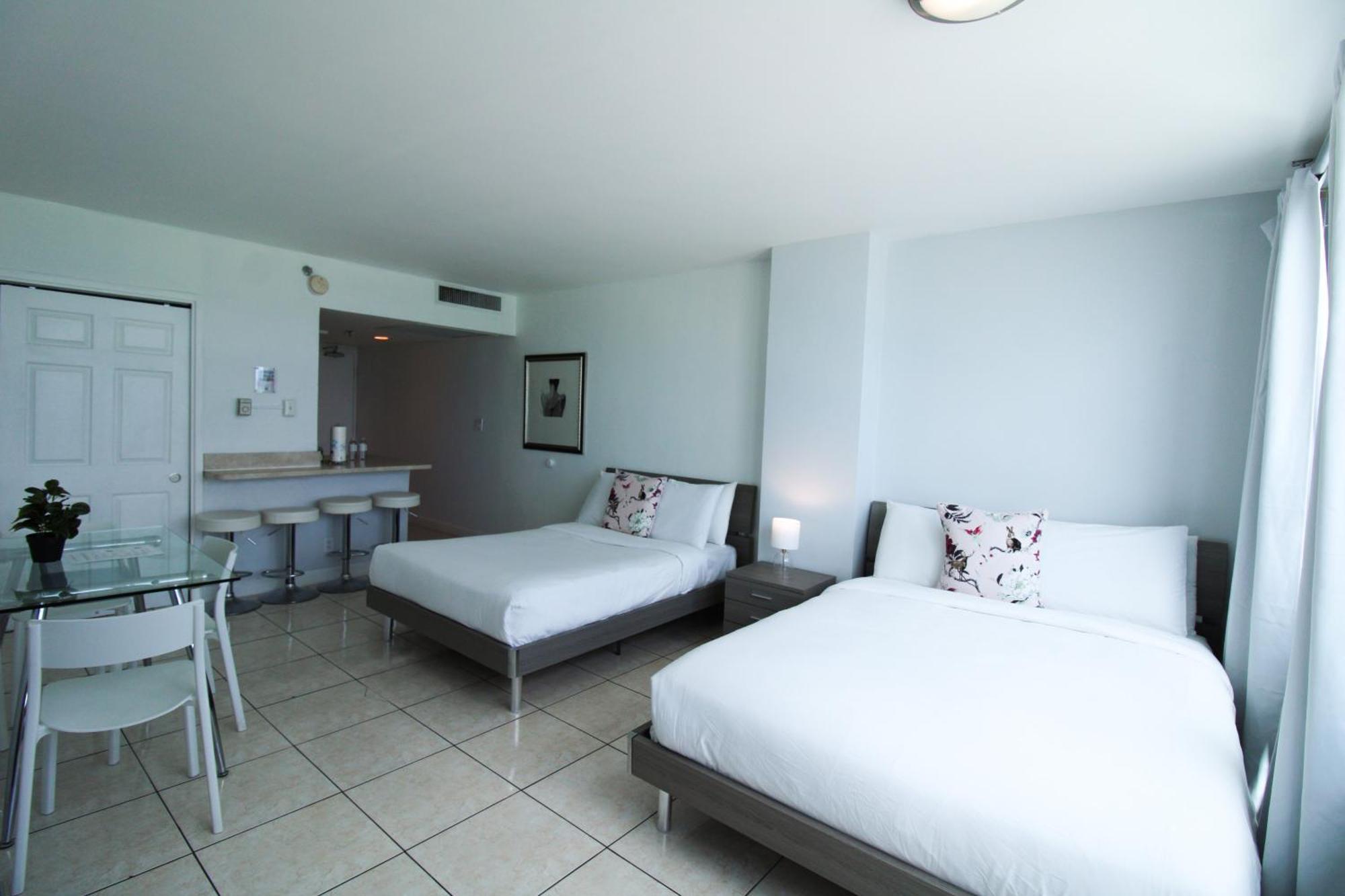 Castle 603 Oceanview W/ Free Parking, Pool, Access, Tennis, Gym, Restaurants And More! * Miami Beach