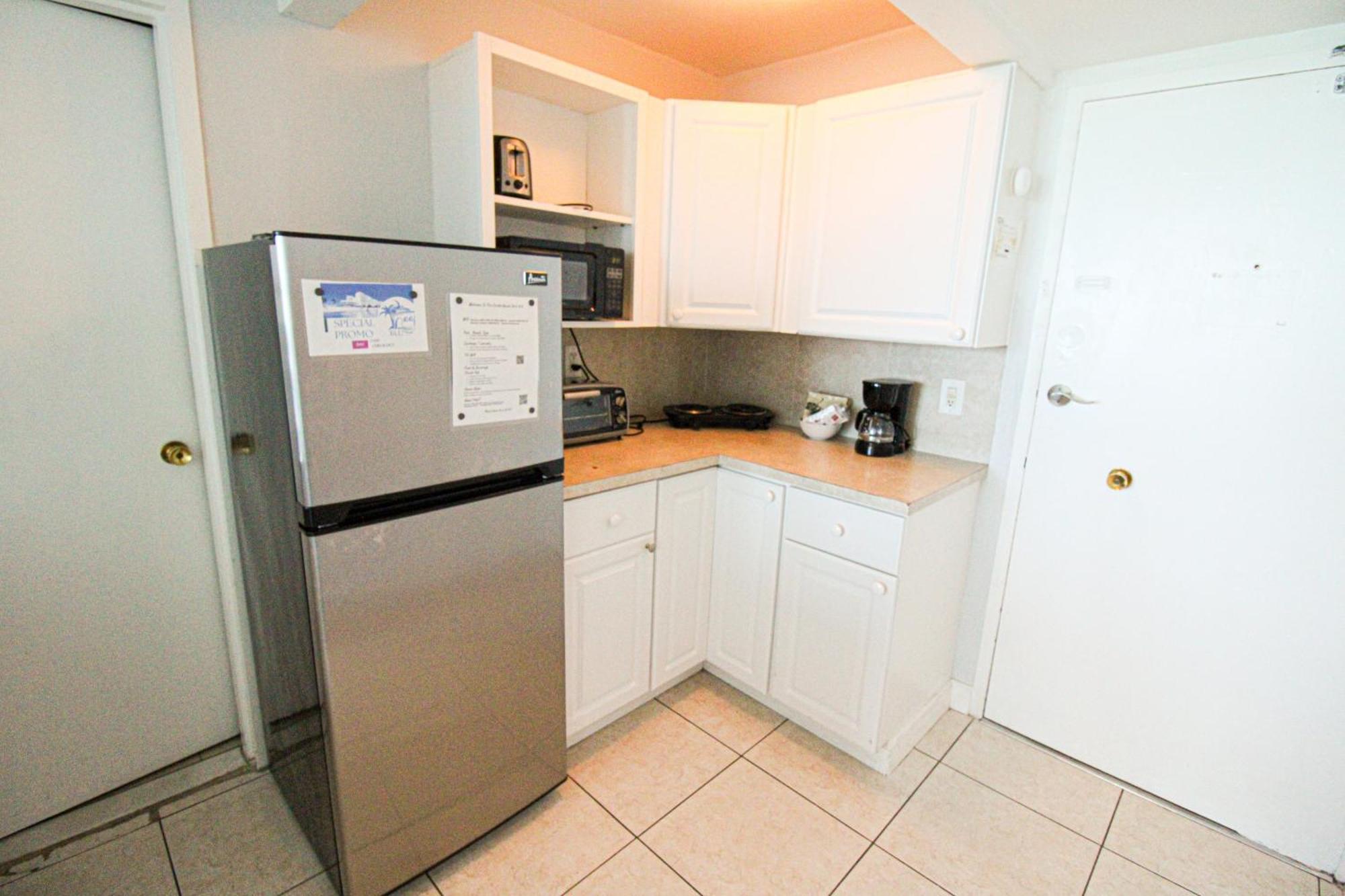 Castle 603 Oceanview W/ Free Parking, Pool, Access, Tennis, Gym, Restaurants And More! Apartment