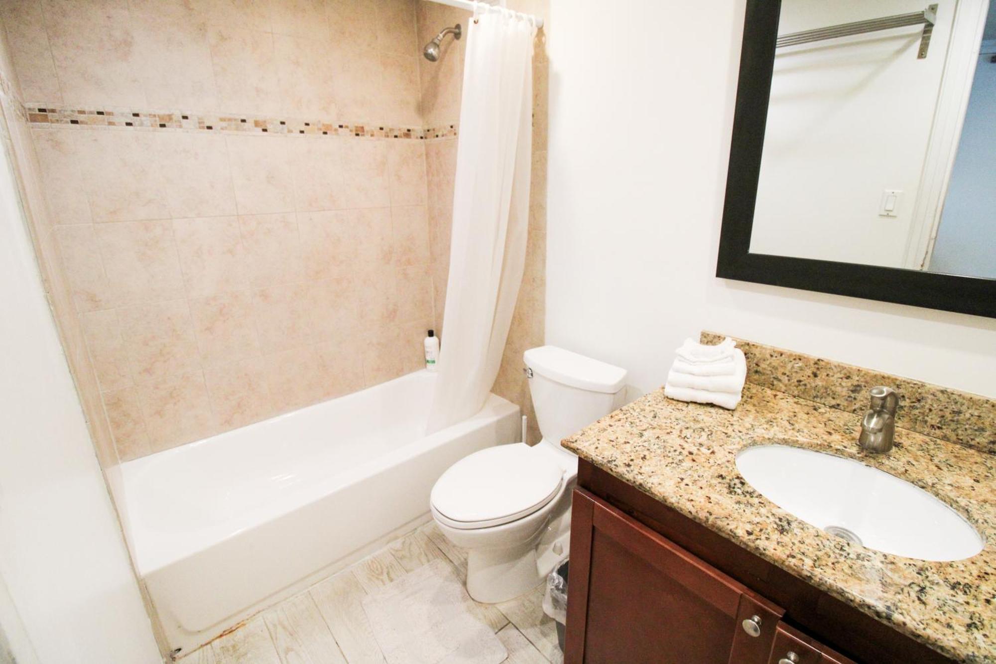 Apartment Castle 929 Stunning Ocean View, Pool, Access, Tennis, Free Parking Miami Beach