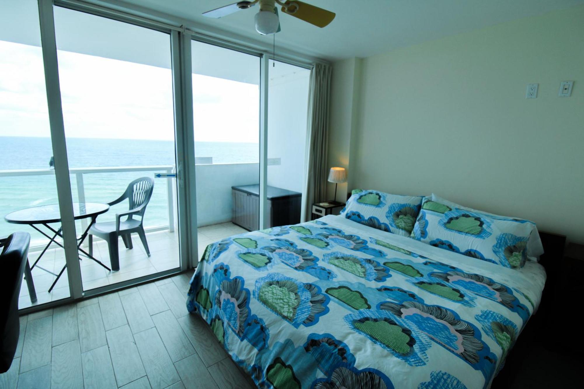 Castle 929 Stunning Ocean View, Pool, Access, Tennis, Free Parking Apartment