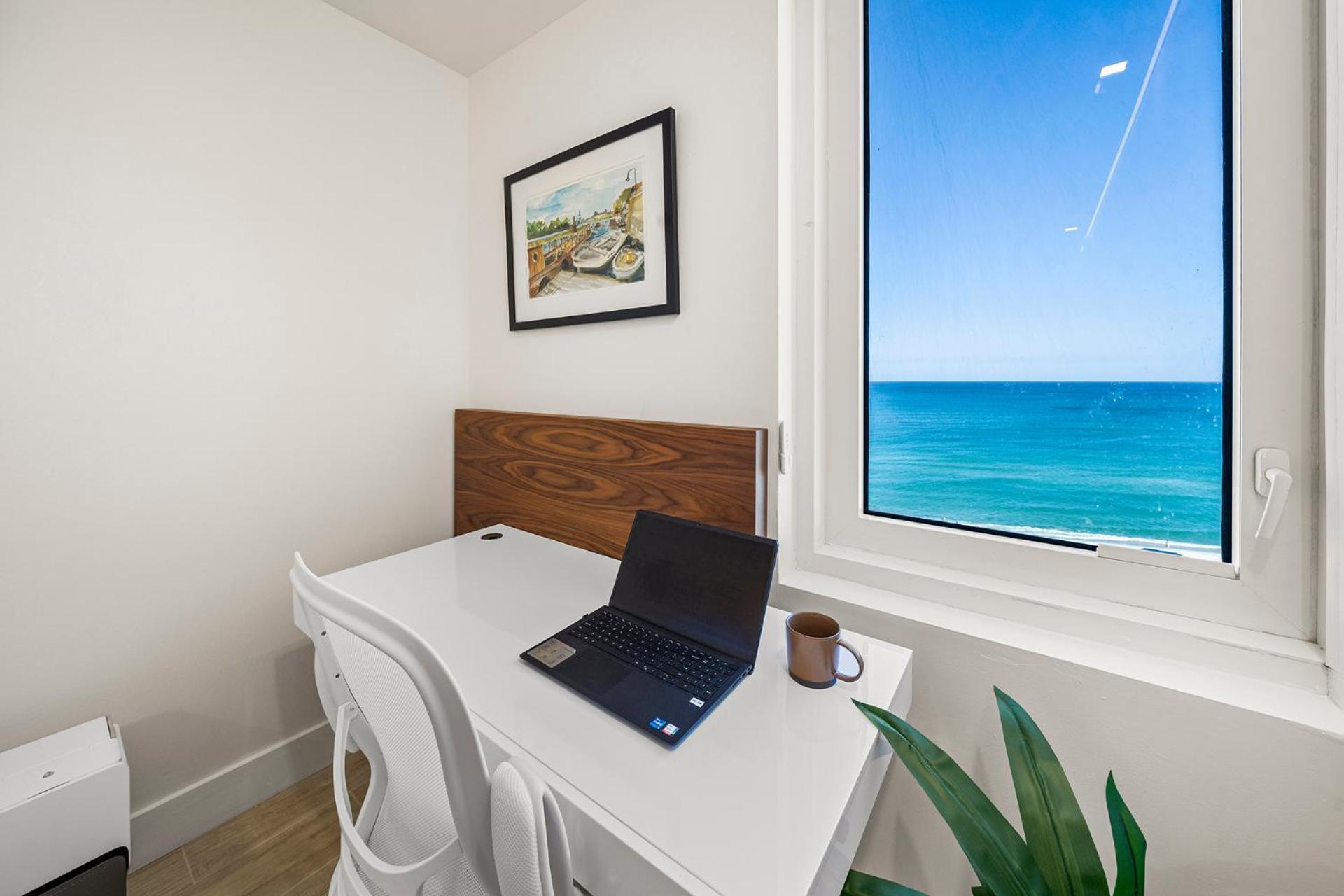 Apartment 2 Bedroom Private At Roney Palace -1209