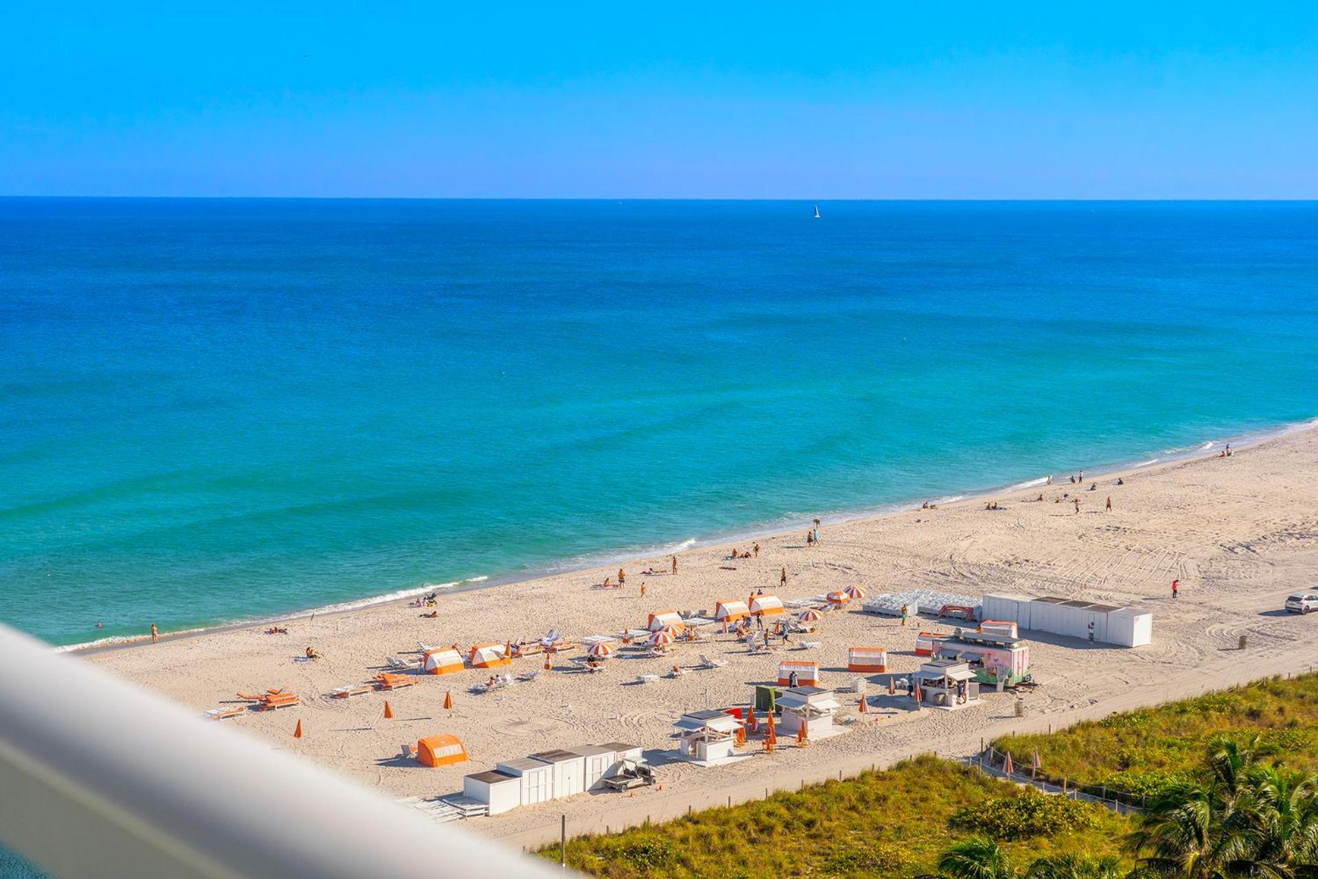 Apartment 2 Bedroom Private At Roney Palace -1209 Miami Beach