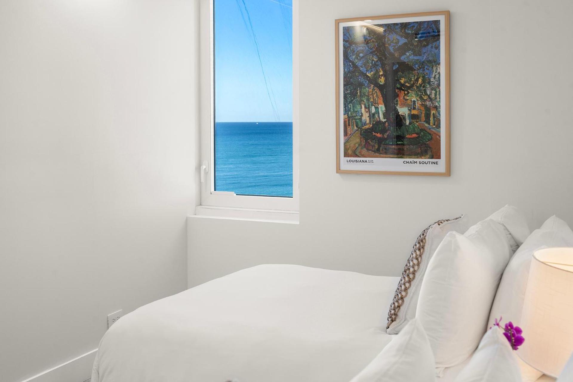 2 Bedroom Private At Roney Palace -1209 *