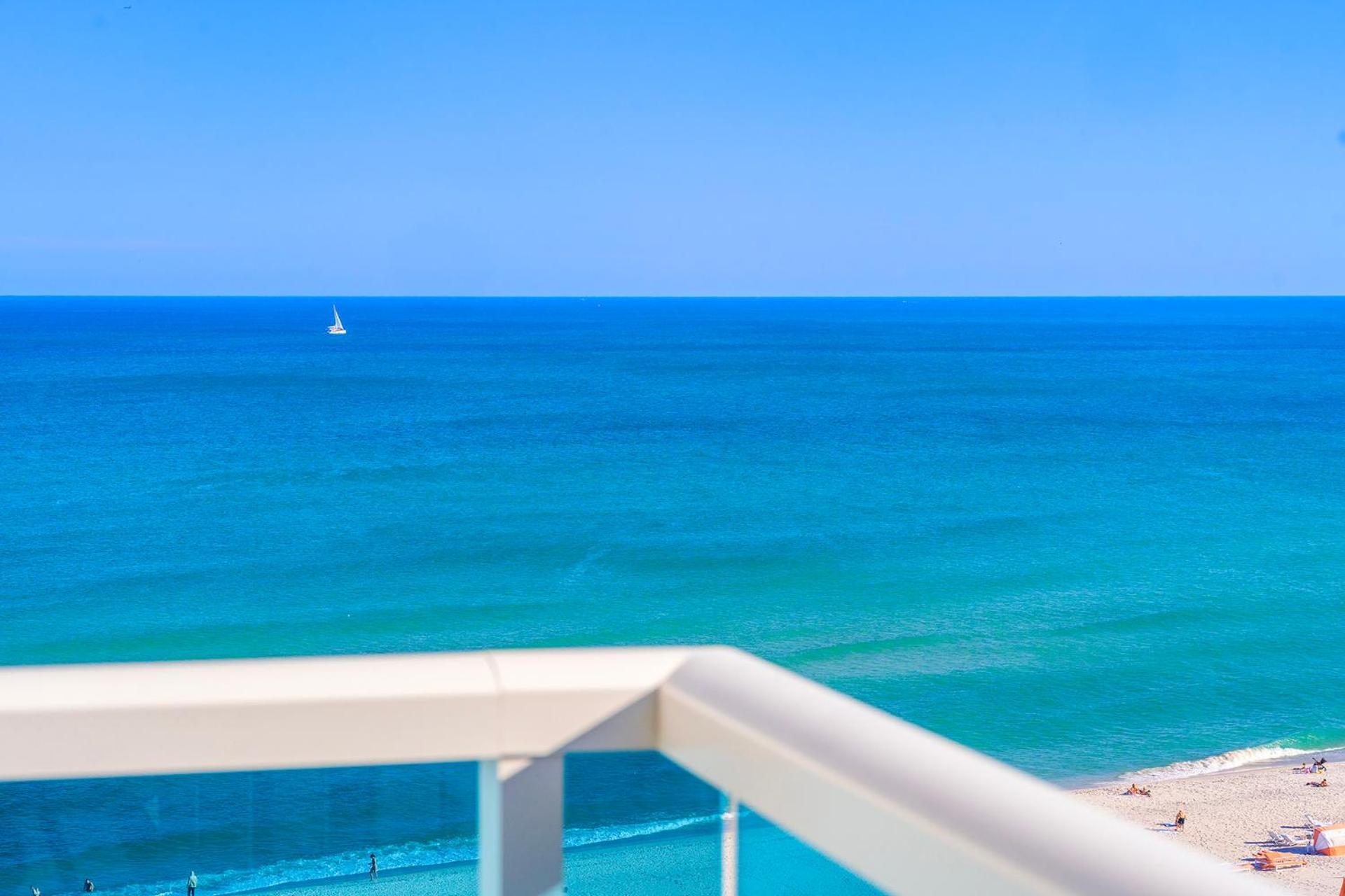 2 Bedroom Private At Roney Palace -1209 Apartment Miami Beach
