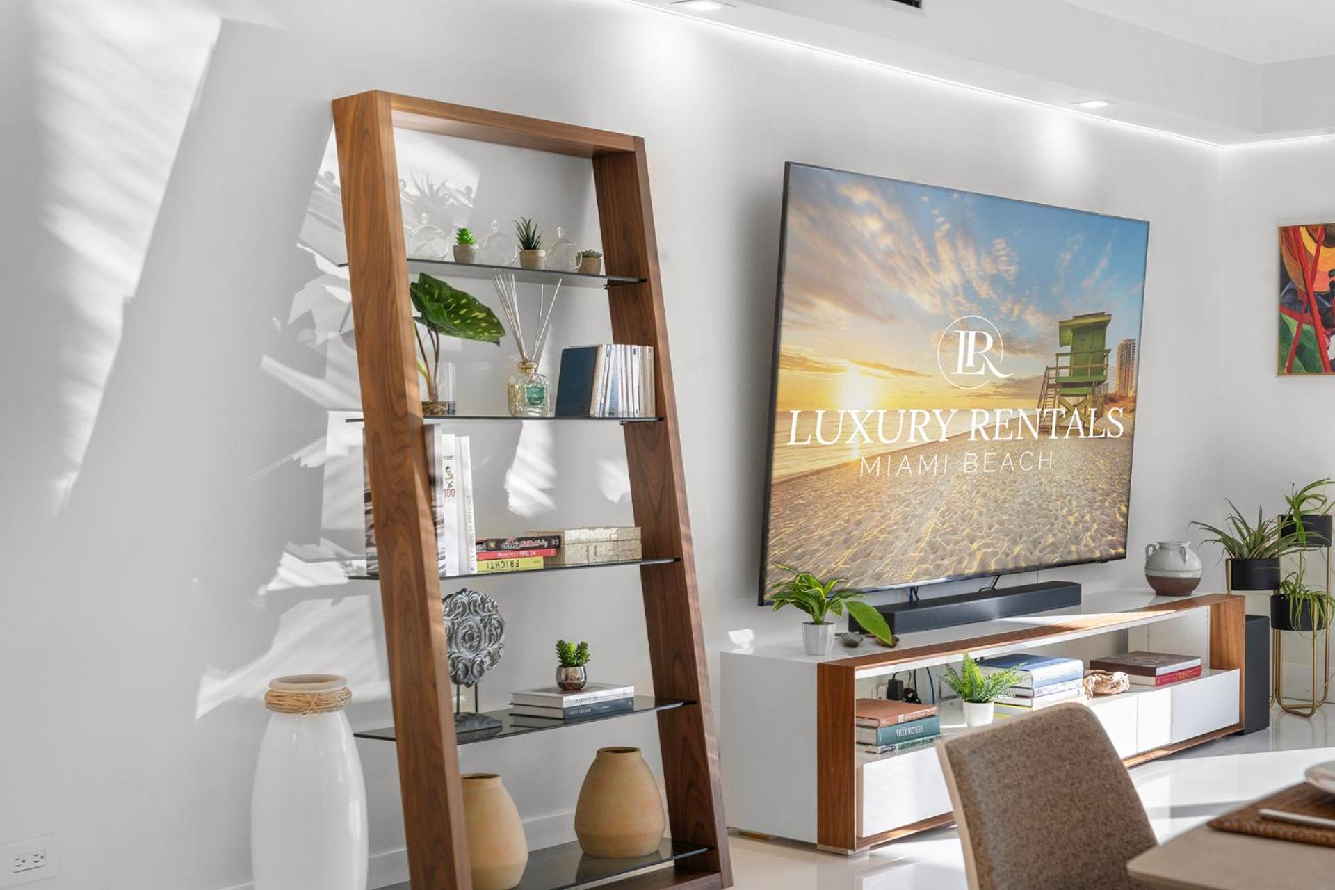 2 Bedroom Private At Roney Palace -1209