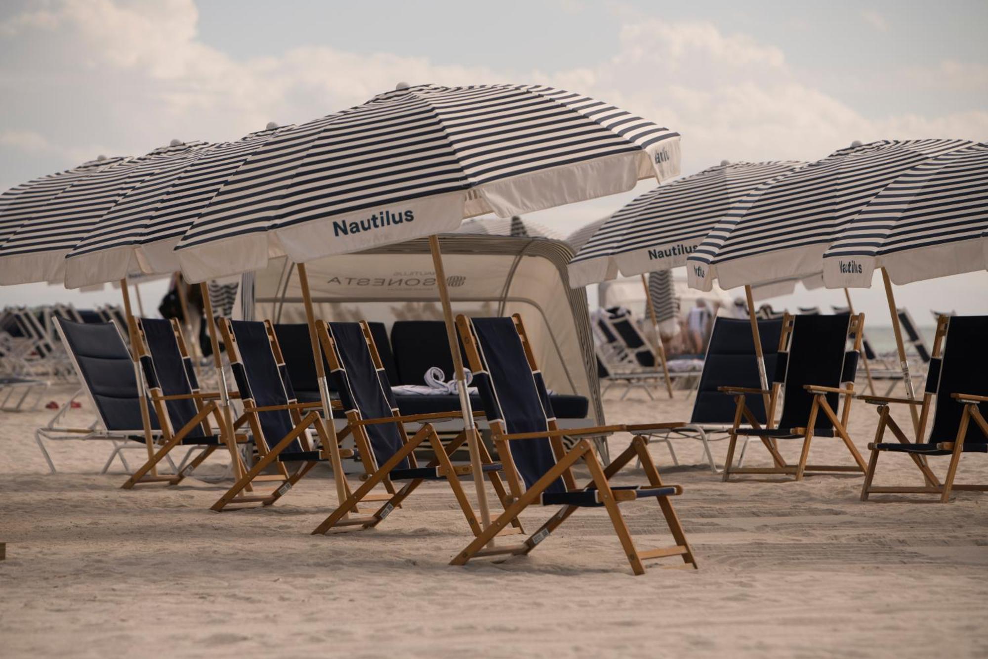 Hotel Agave On The Beach By Renzzi