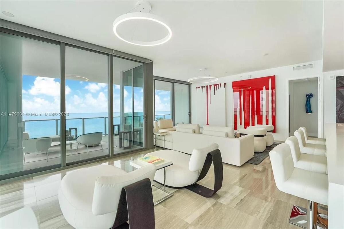 Appartamento Apt Ocean View Private Beach
