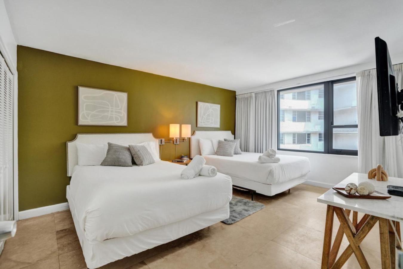 Deluxe 2 Bedroom With Ocean View And Amenities 1114 Apartment *