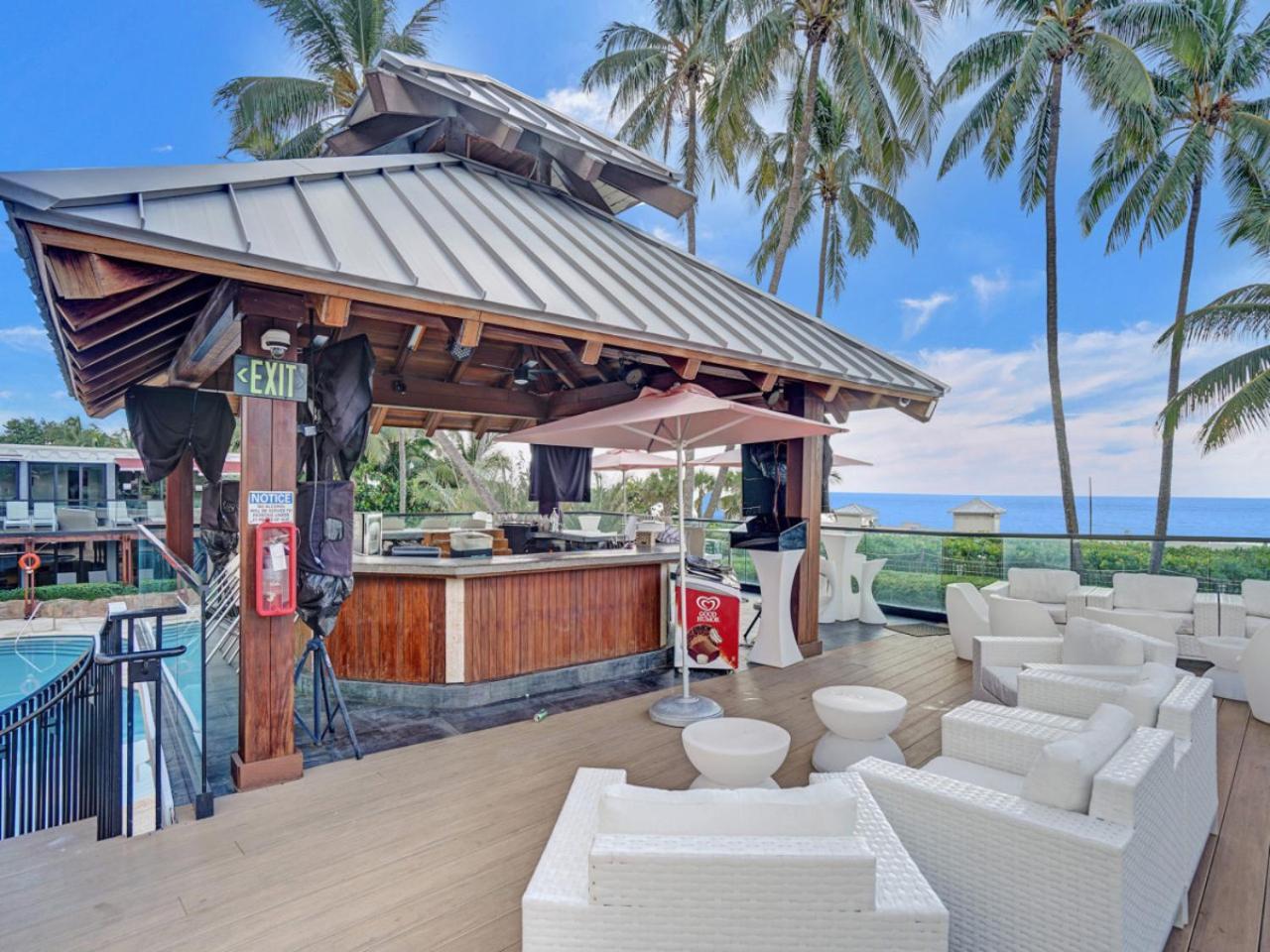 Deluxe 2 Bedroom With Ocean View And Amenities 1114 Apartment Miami Beach