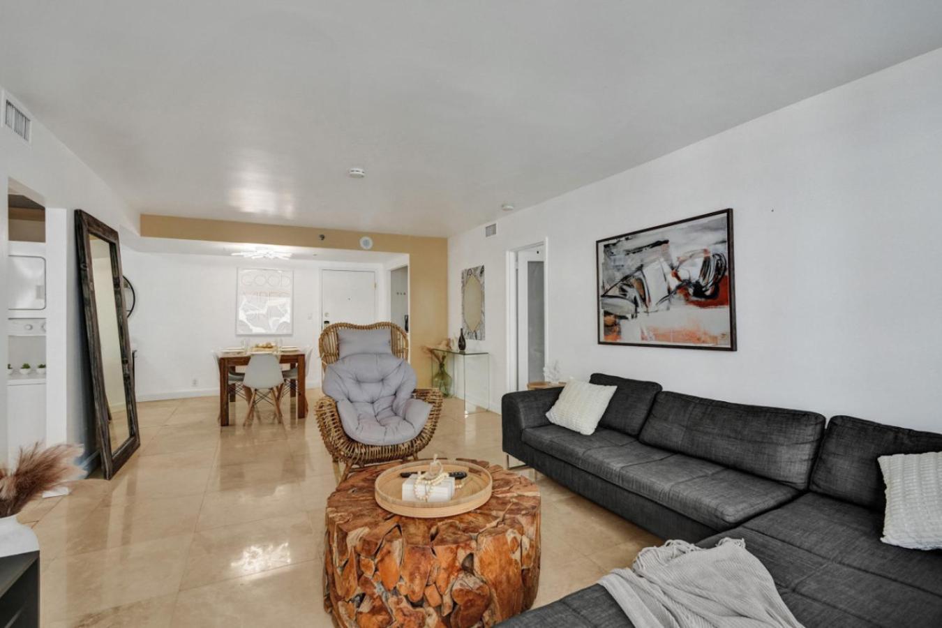 Deluxe 2 Bedroom With Ocean View And Amenities 1114 *