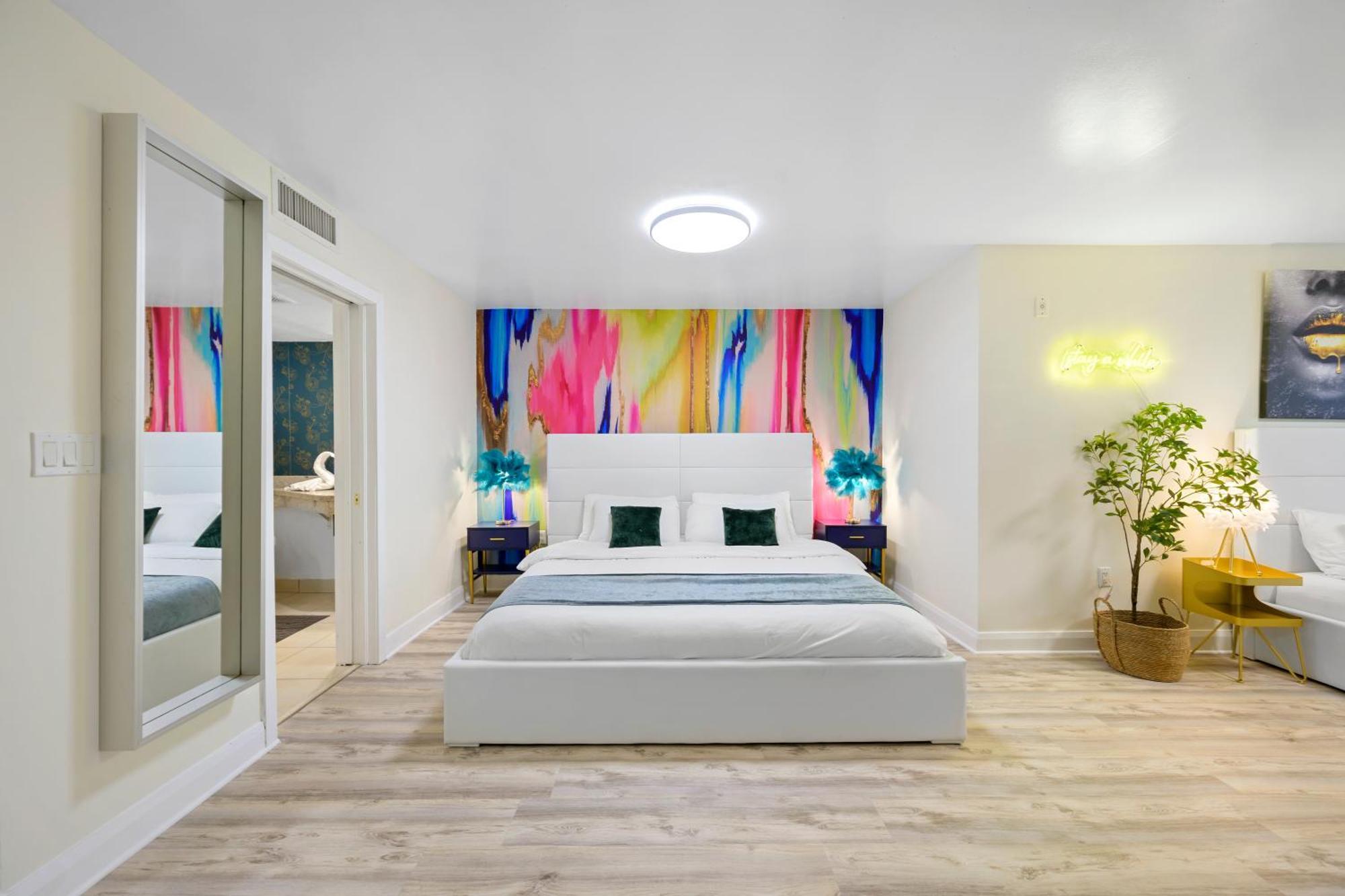 Apartment Ocean Drive With Rooftop Pool, South Beach, Miami Miami Beach