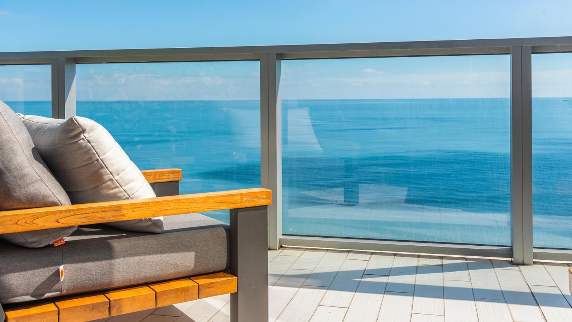 Oceanfront Private Penthouse At W South -ph2006 Apartment