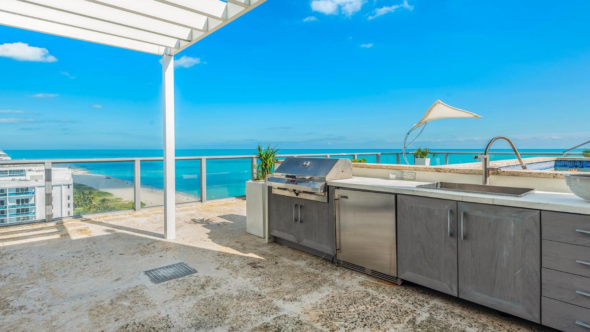 Oceanfront Private Penthouse At W South -ph2006 *