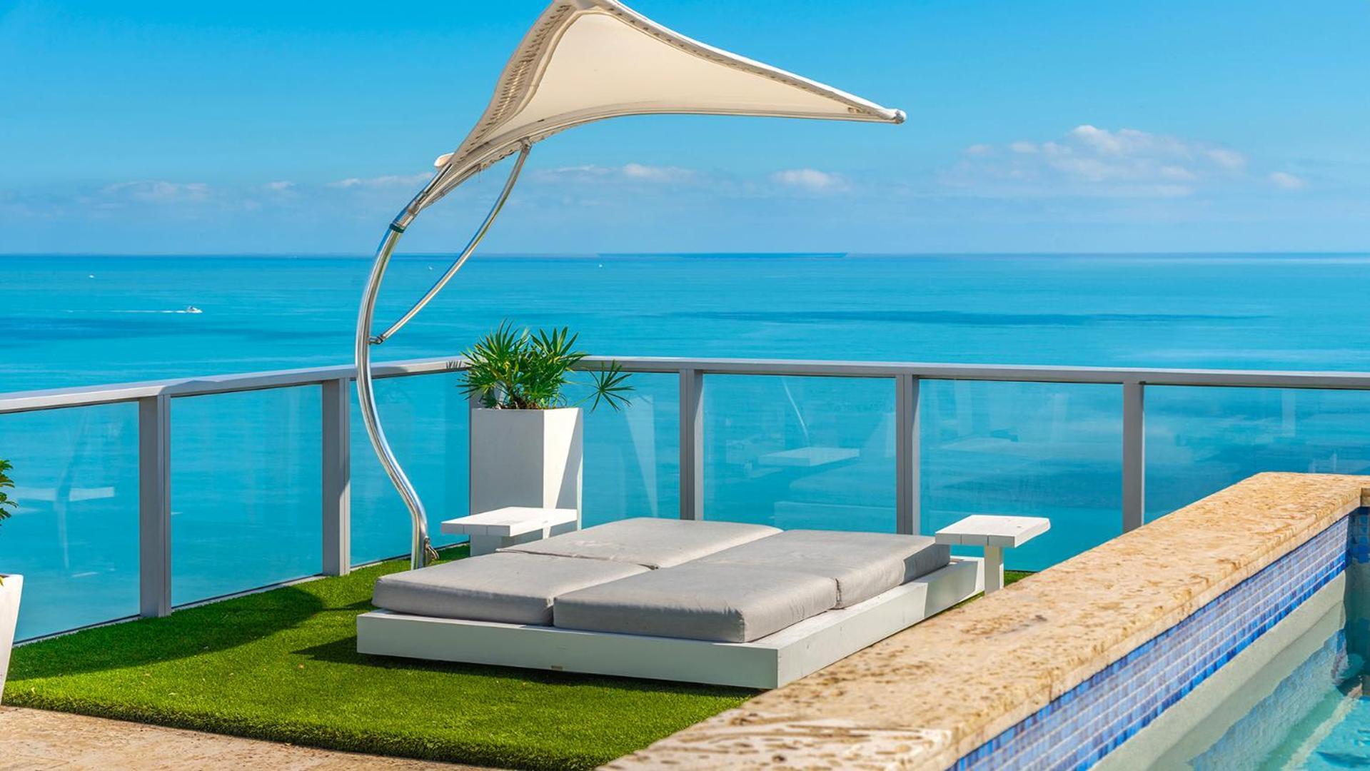 Oceanfront Private Penthouse At W South -ph2006 * Miami Beach