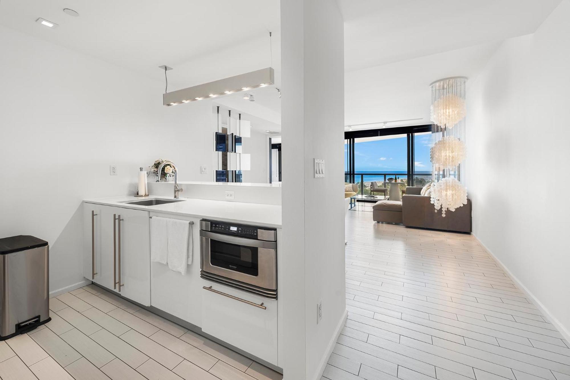 Oceanview Private At W South Beach-814 Apartamento