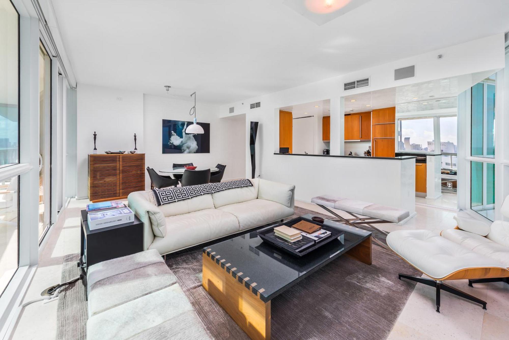 Oceanfront Private At The Setai -2208 Appartamento *