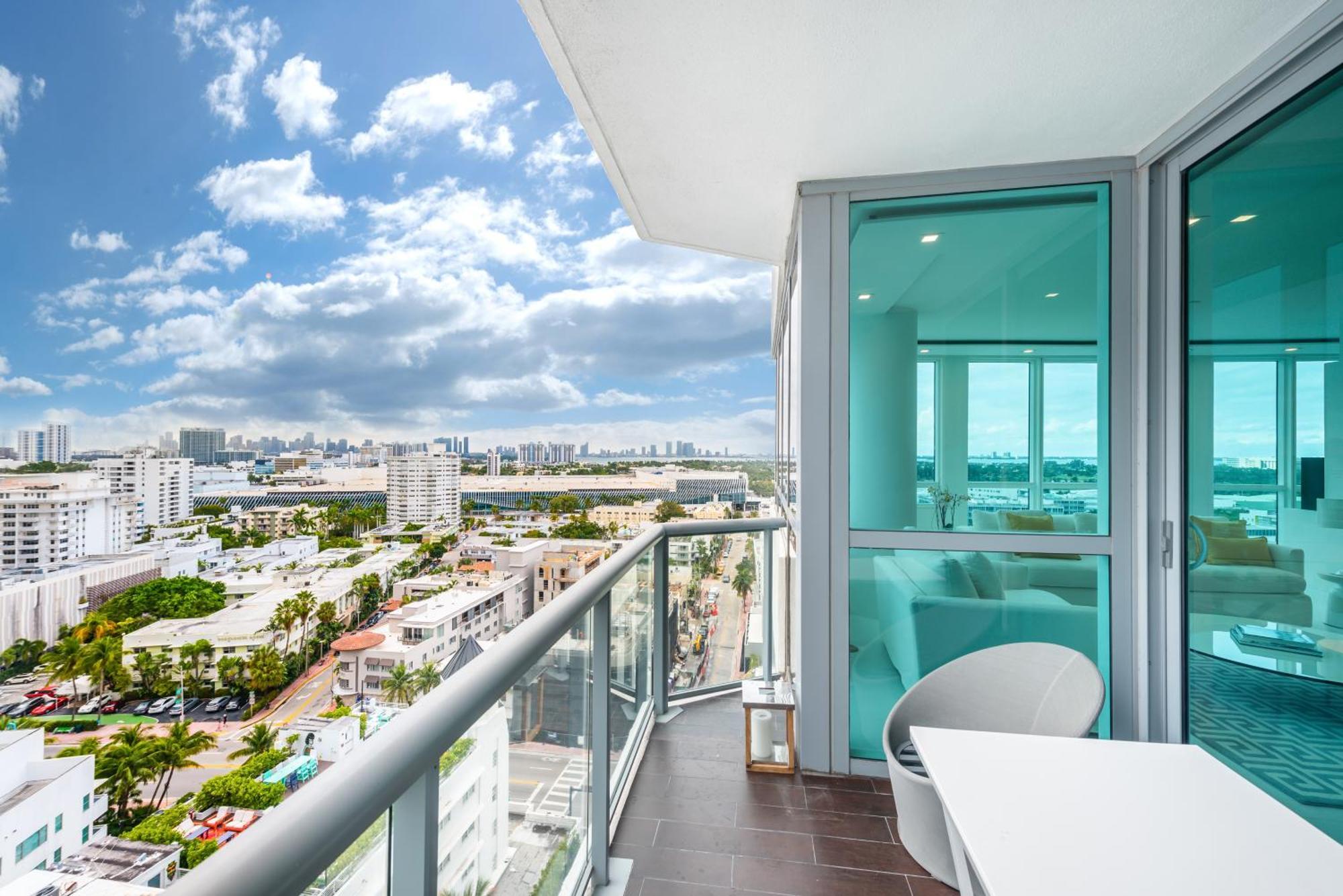 Apartment 4B Super Premium Private Condo At The Setai