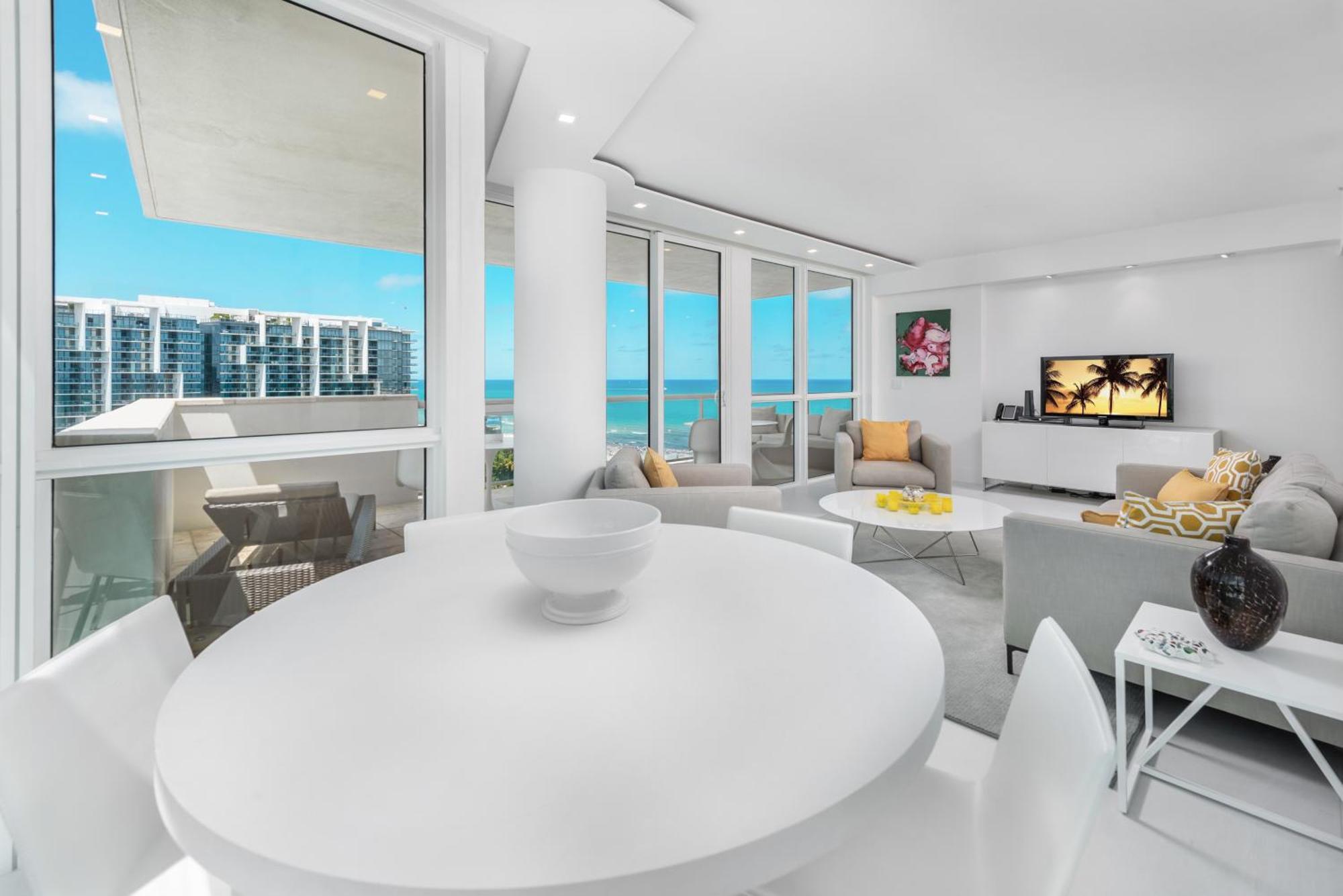 Apartment 4B Super Premium Private Condo At The Setai *