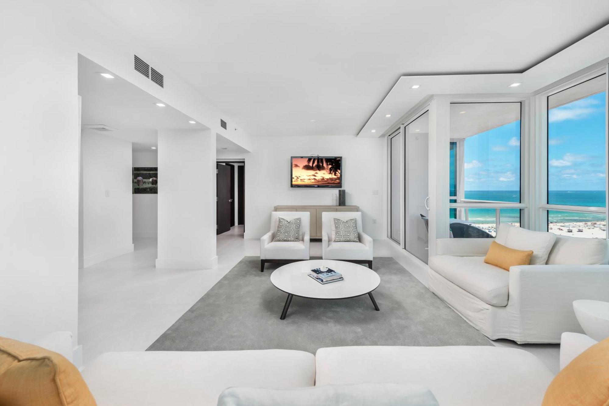4B Super Premium Private Condo At The Setai *
