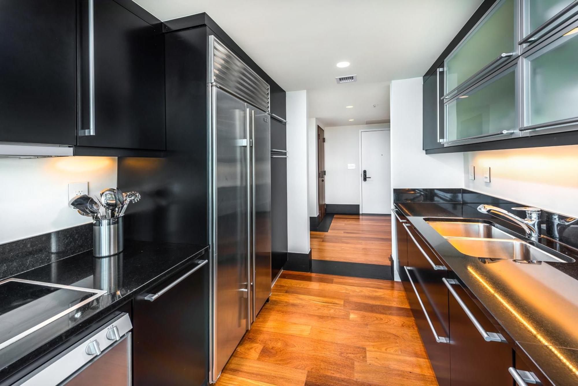 Apartment Oceanfront Private At The Setai -2707 Miami Beach