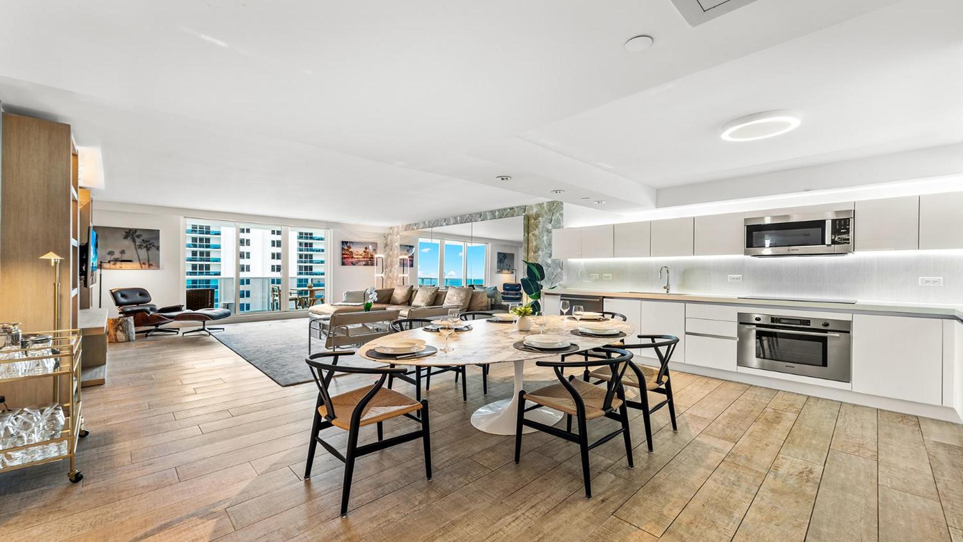 Oceanview Private At 1 & Homes -1120 Miami Beach