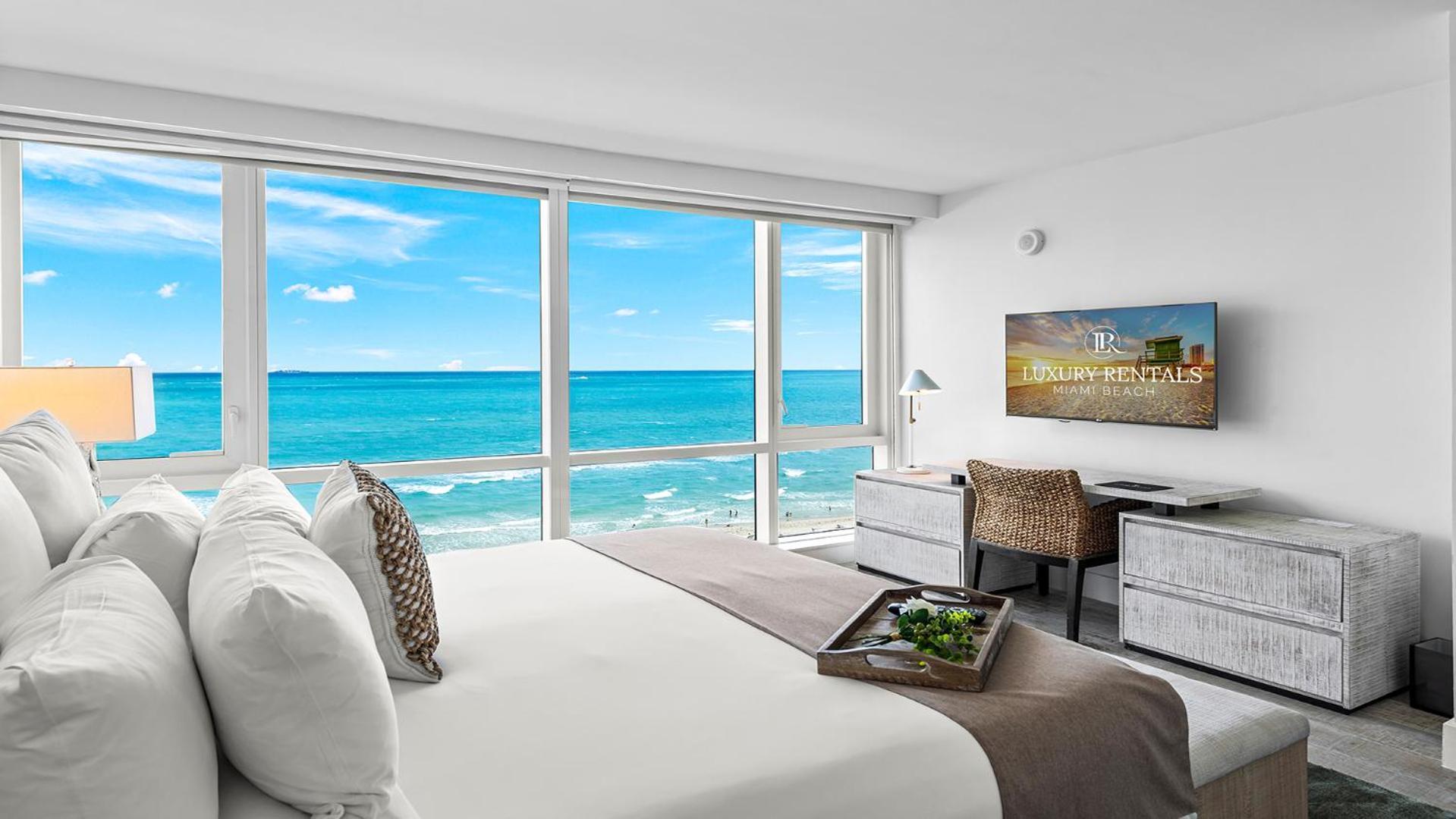 Oceanview Private At 1 & Homes -1120 *