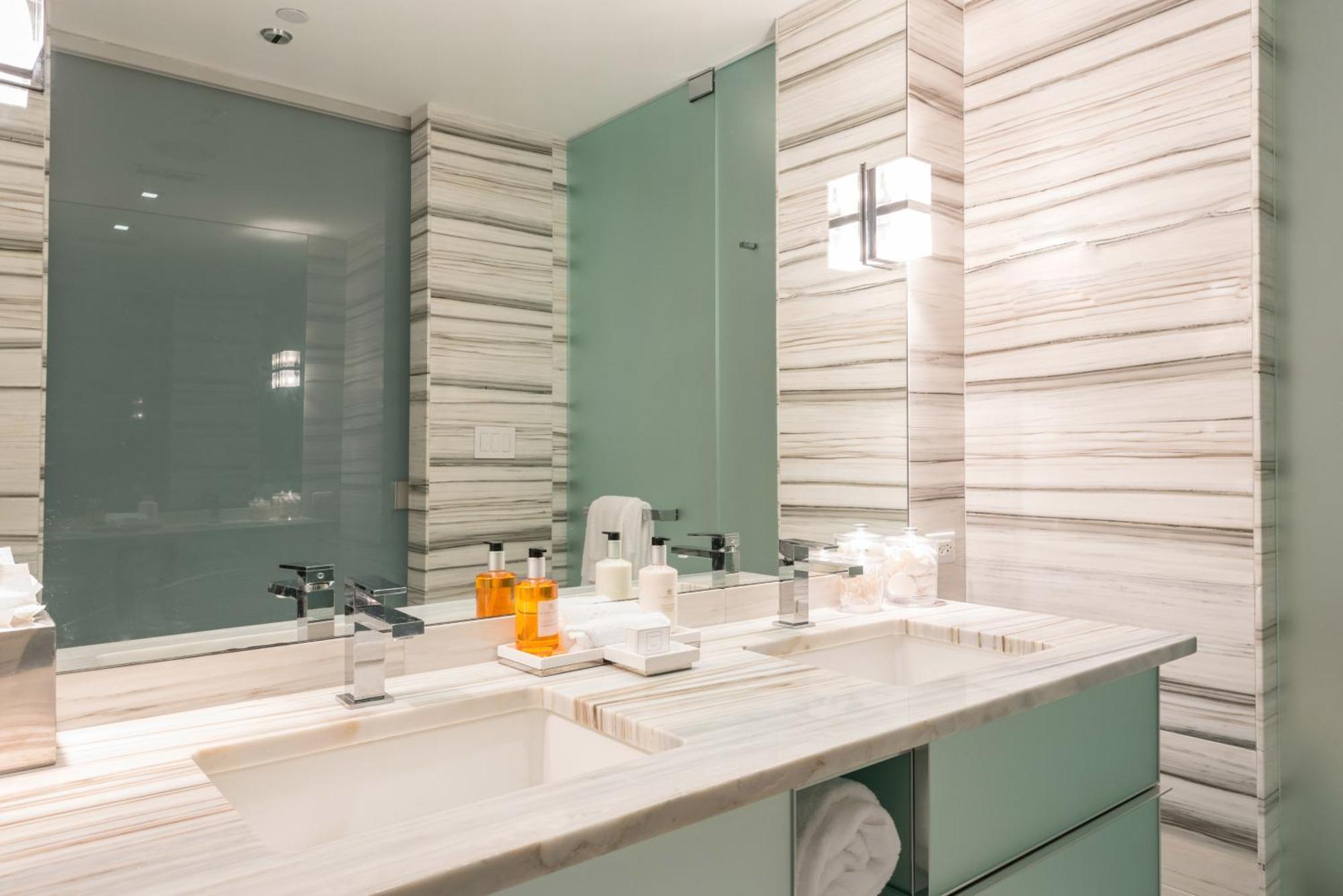 Stunning 3b Oceanfront At South - 1229 Miami Beach