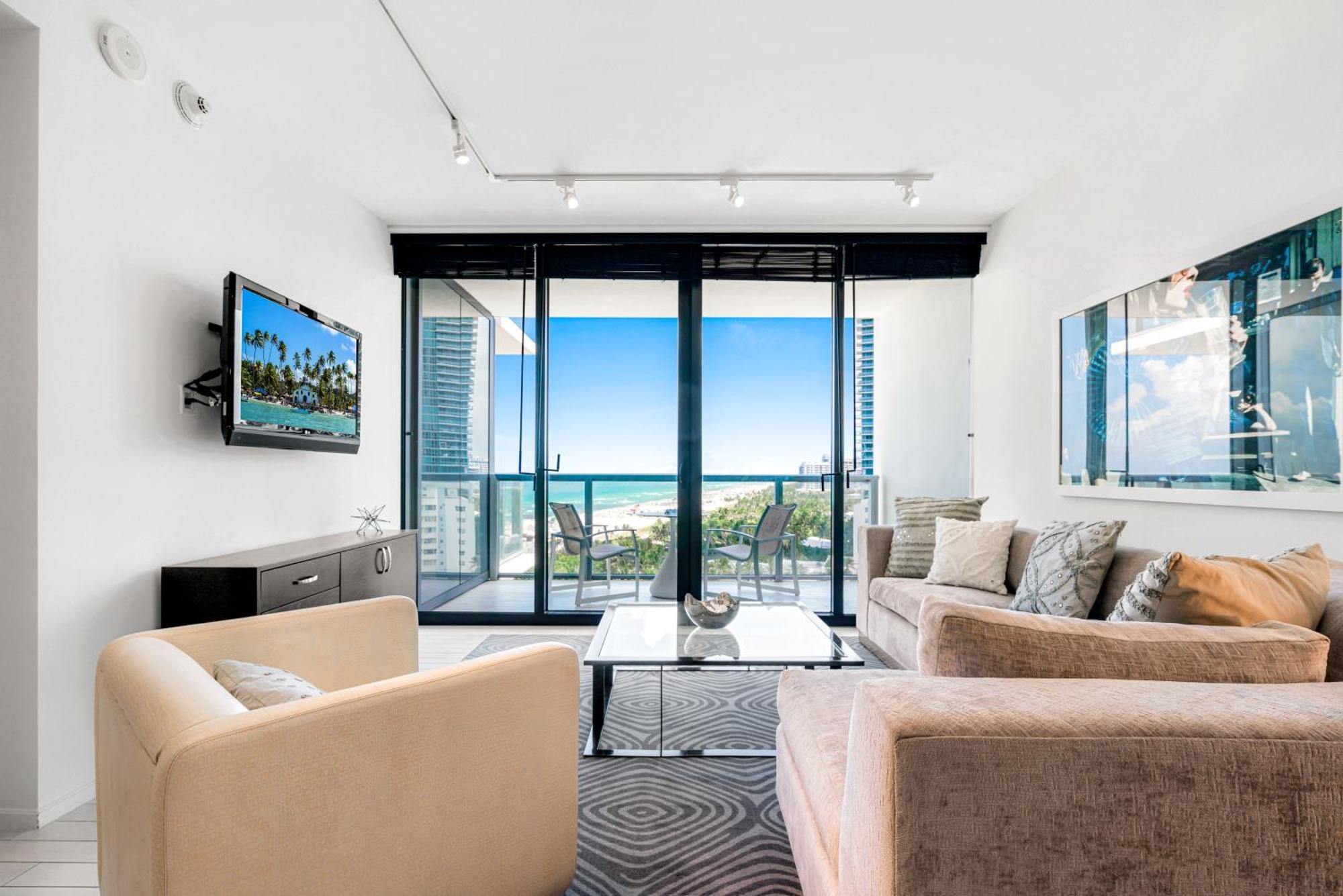Ocean View At W South -1114 *
