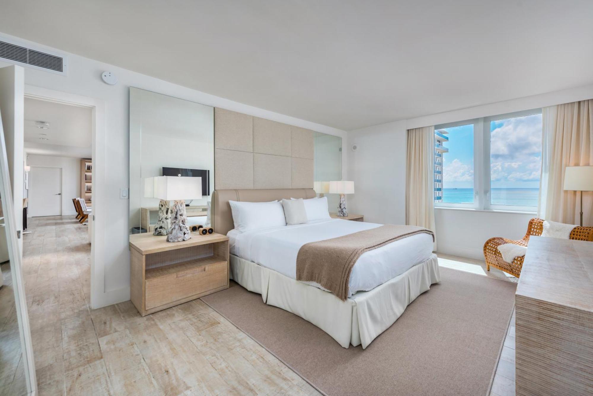 Apartment Oceanview Private At 1 & Homes -1040 *