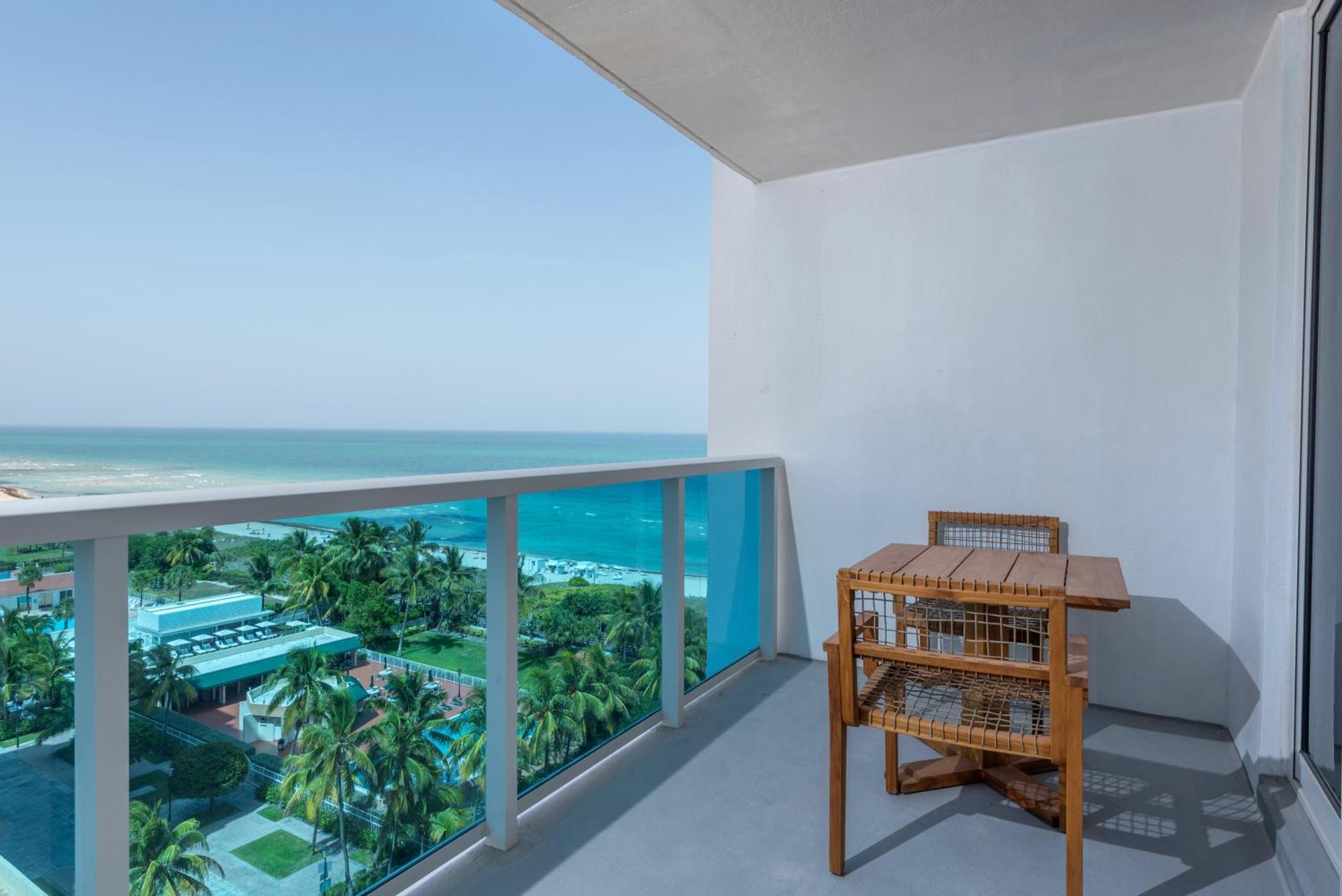 Apartment Oceanview Private At 1 & Homes -915